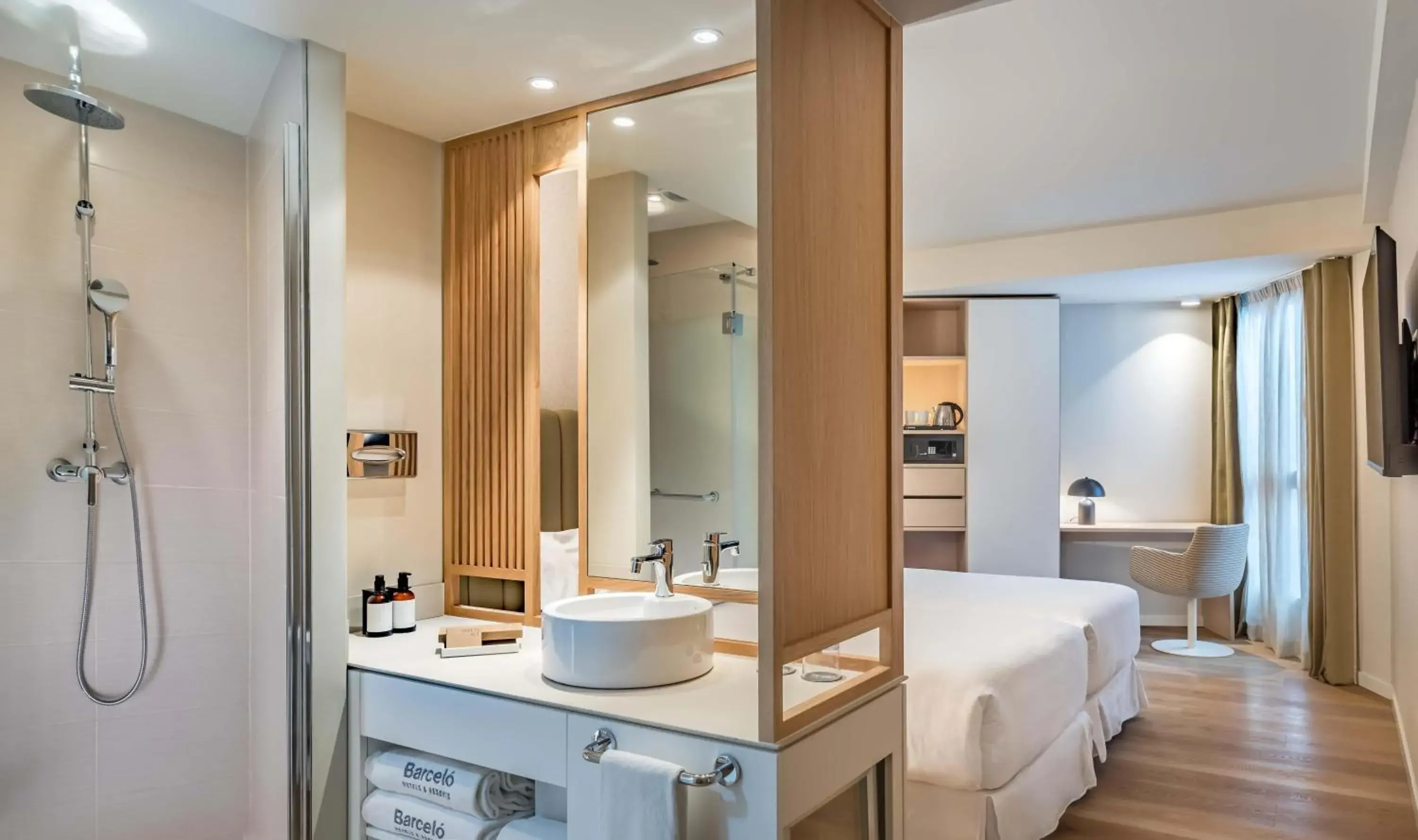 Bedroom in Barceló Bilbao Nervión Bedroom in Barceló Bilbao Nervión