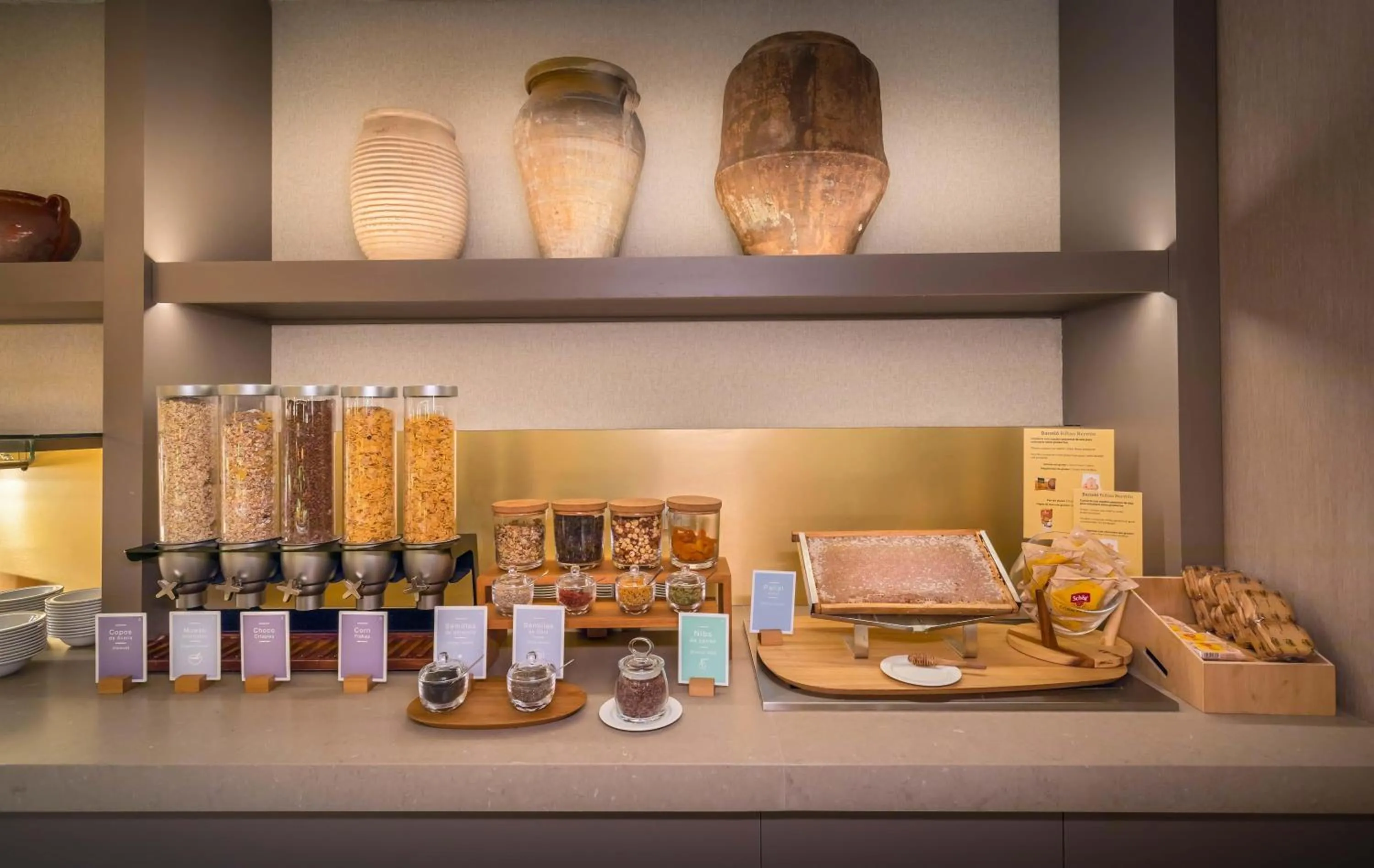 Restaurant/places to eat in Barceló Bilbao Nervión