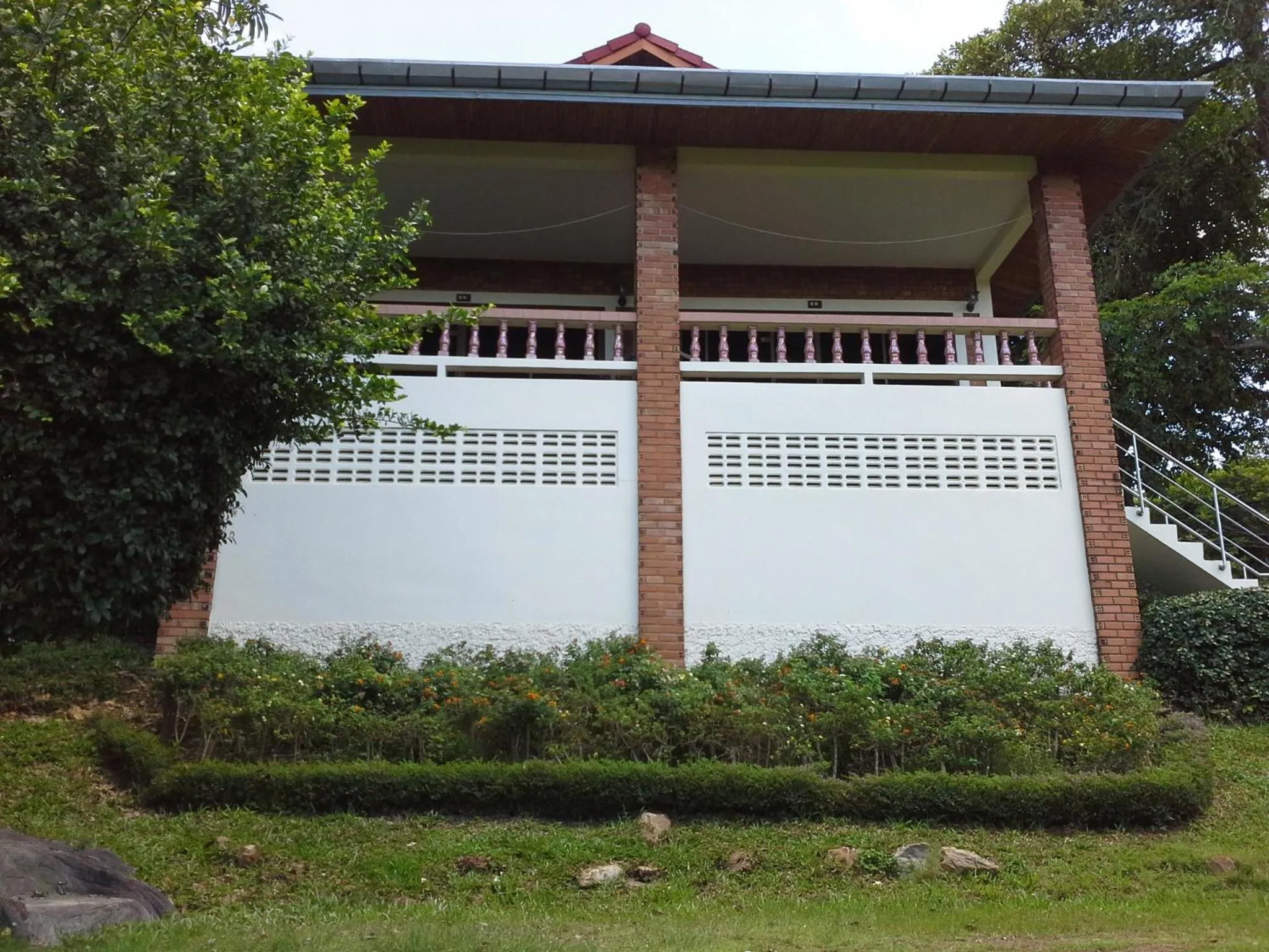 Facade/entrance in Freedom Estate sea view Apartments