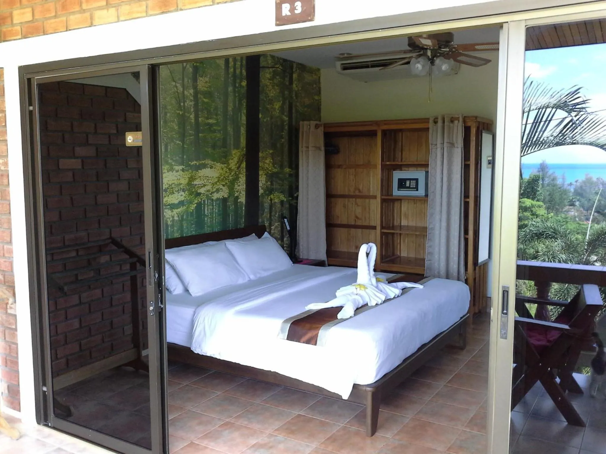 Bedroom, Bed in Freedom Estate sea view Apartments