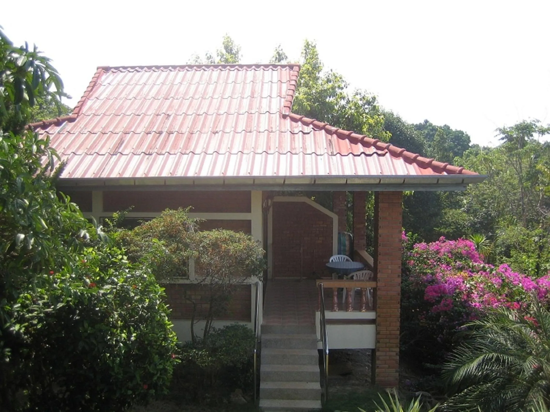 Facade/entrance in Freedom Estate sea view Apartments