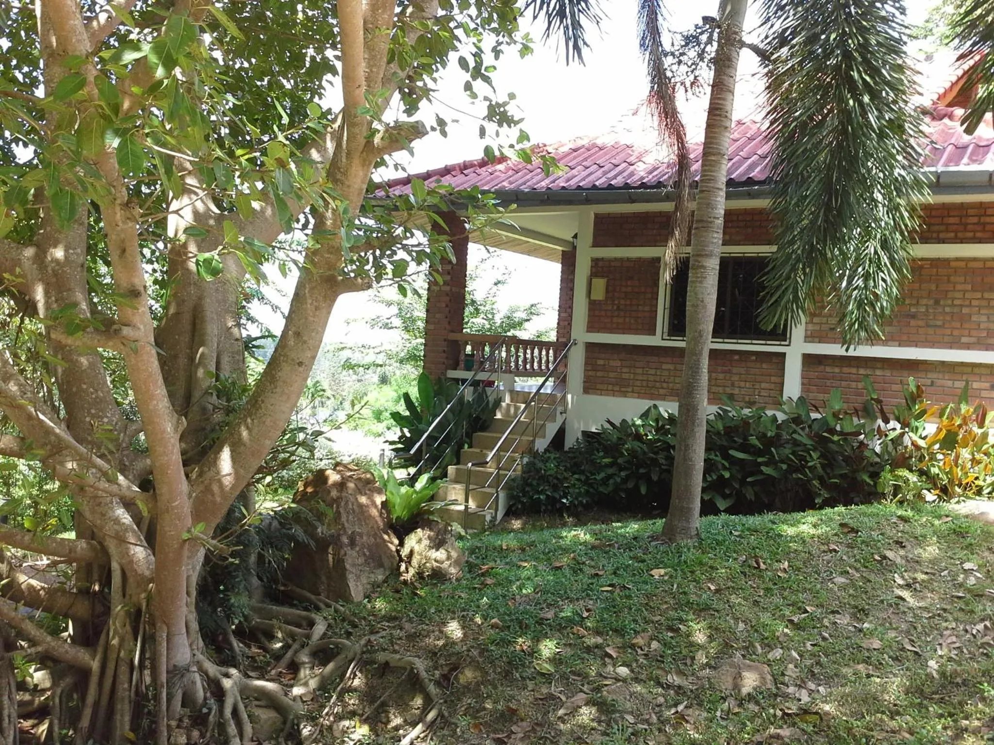 Facade/entrance in Freedom Estate sea view Apartments