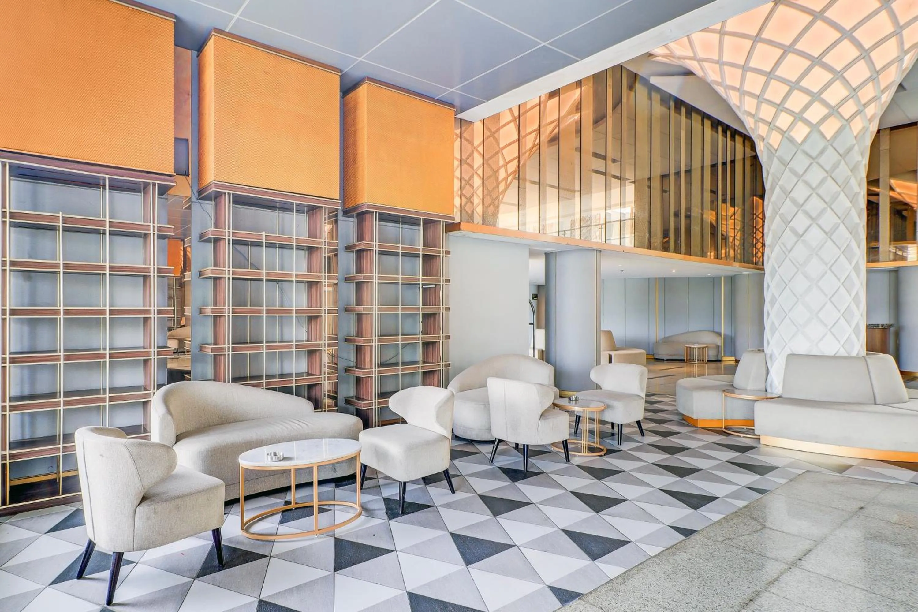 Lobby or reception in Sunday Hotel Arshika Sunset Road