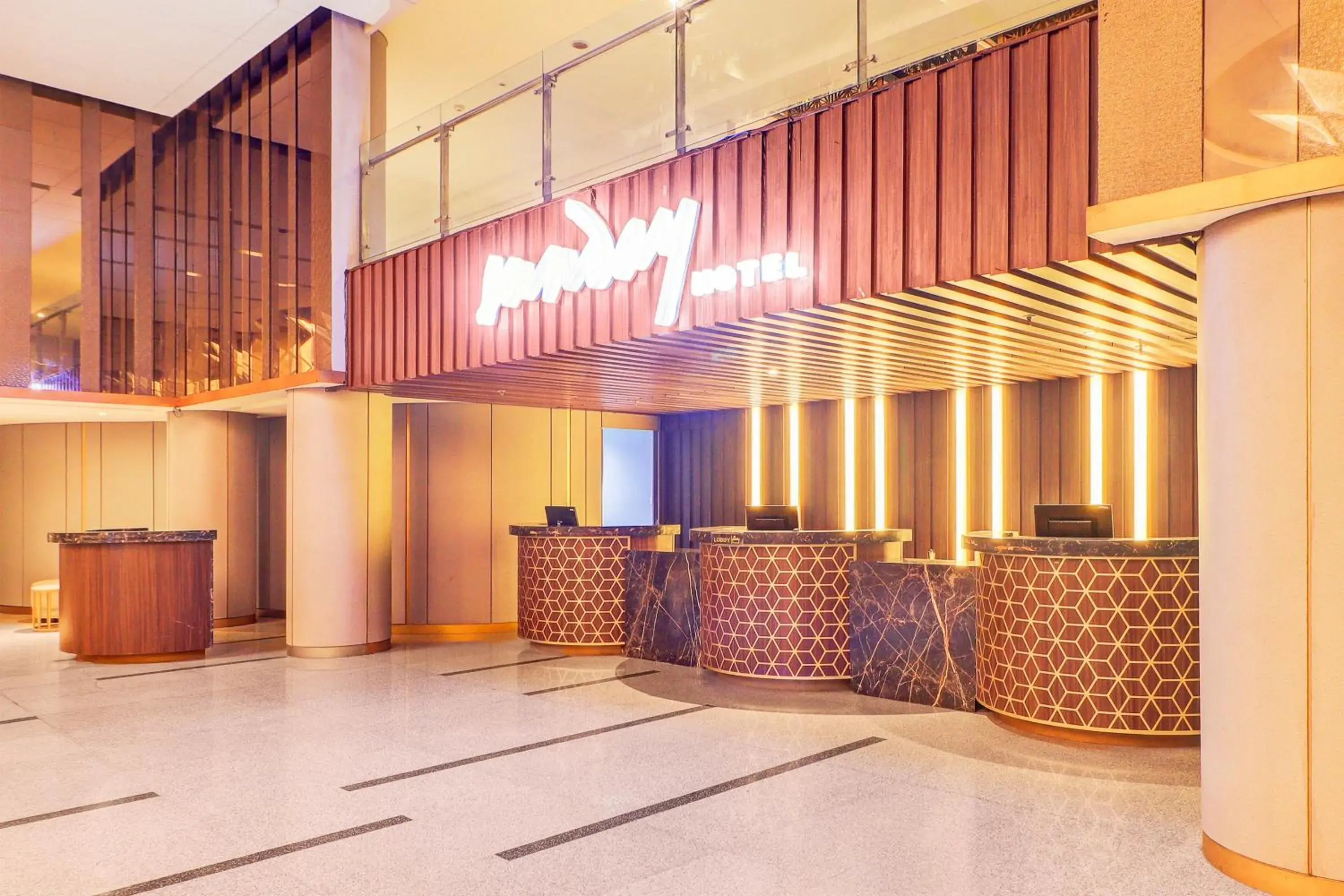 Lobby or reception in Sunday Hotel Arshika Sunset Road Lobby or reception in Sunday Hotel Arshika Sunset Road