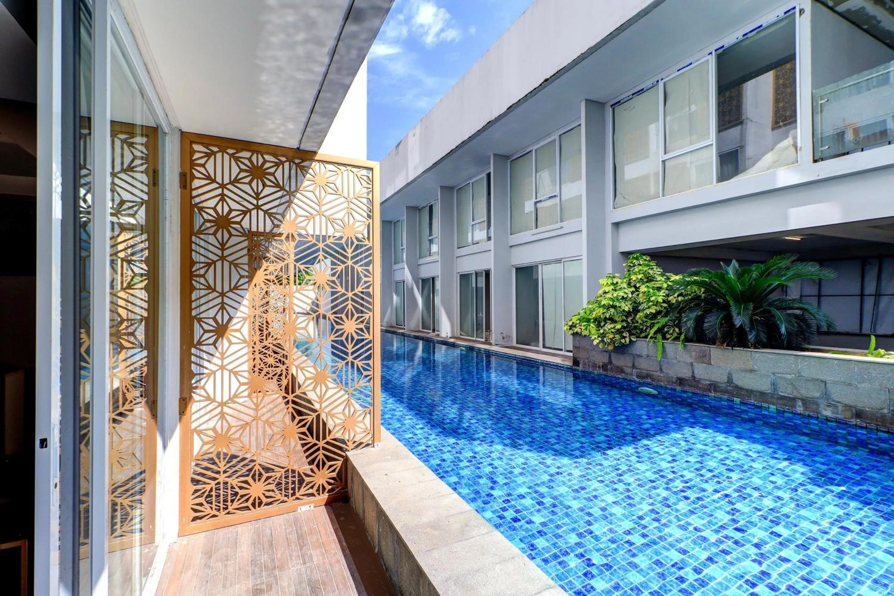 Bedroom in Sunday Hotel Arshika Sunset Road