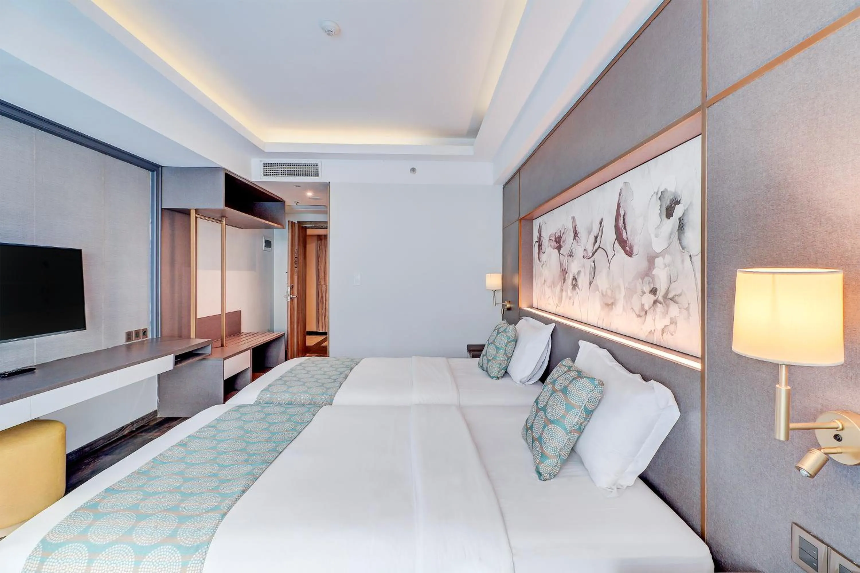 Bed in Sunday Hotel Arshika Sunset Road