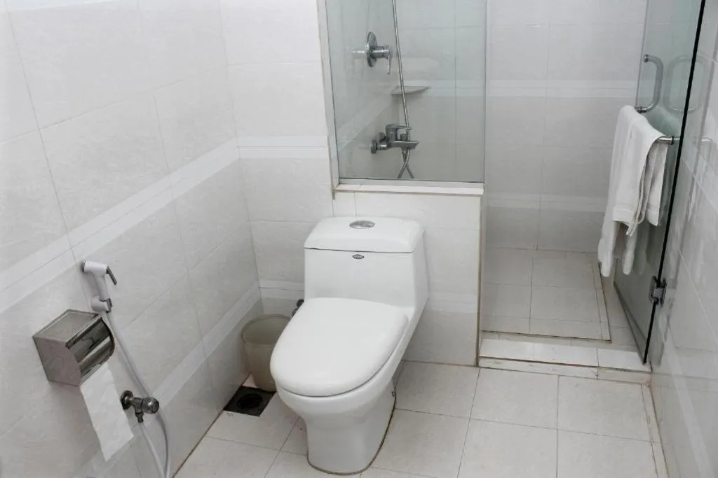 Bathroom in Meridian Hotel