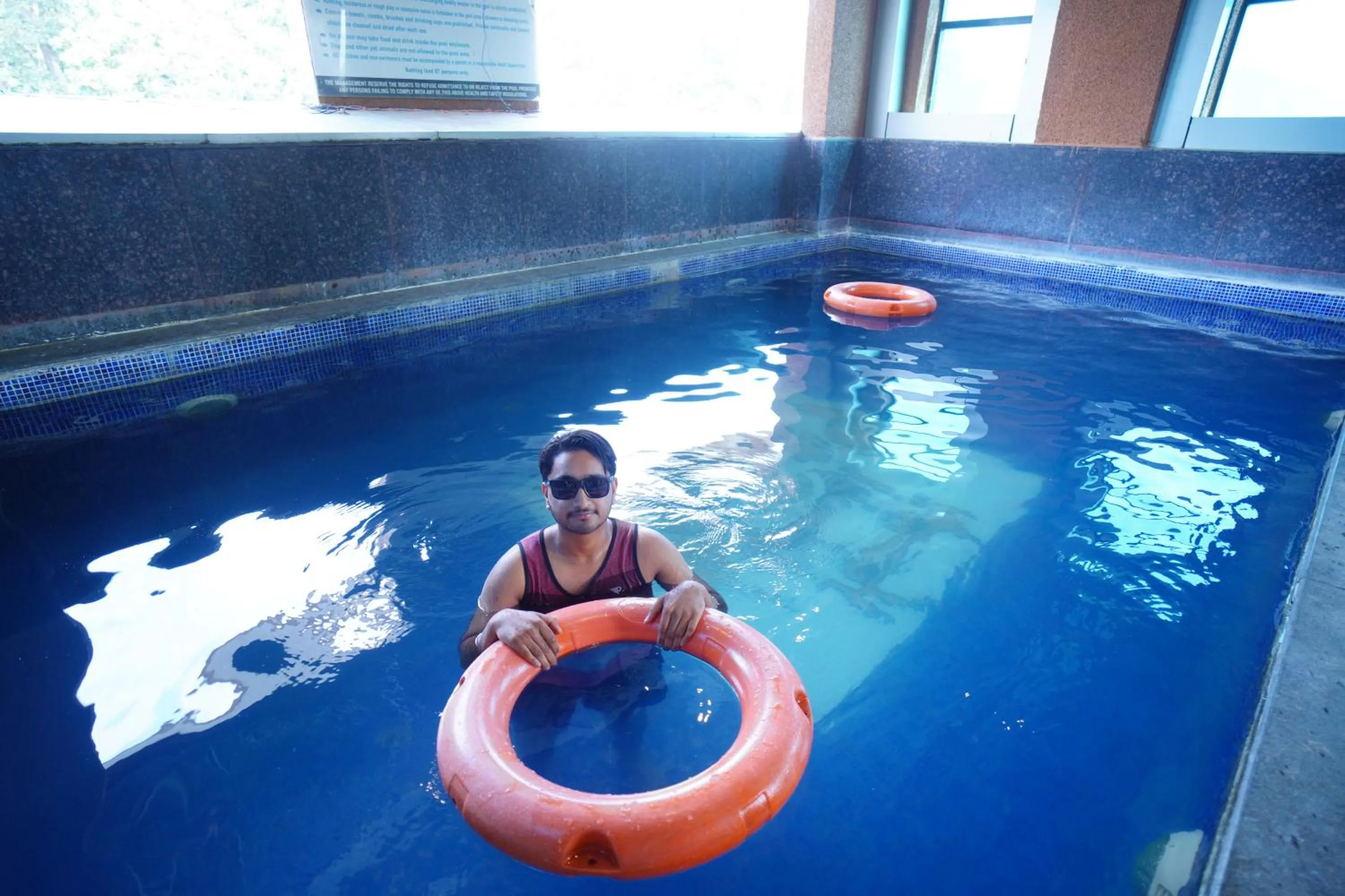 Hotel Tigers Roare Thekkady