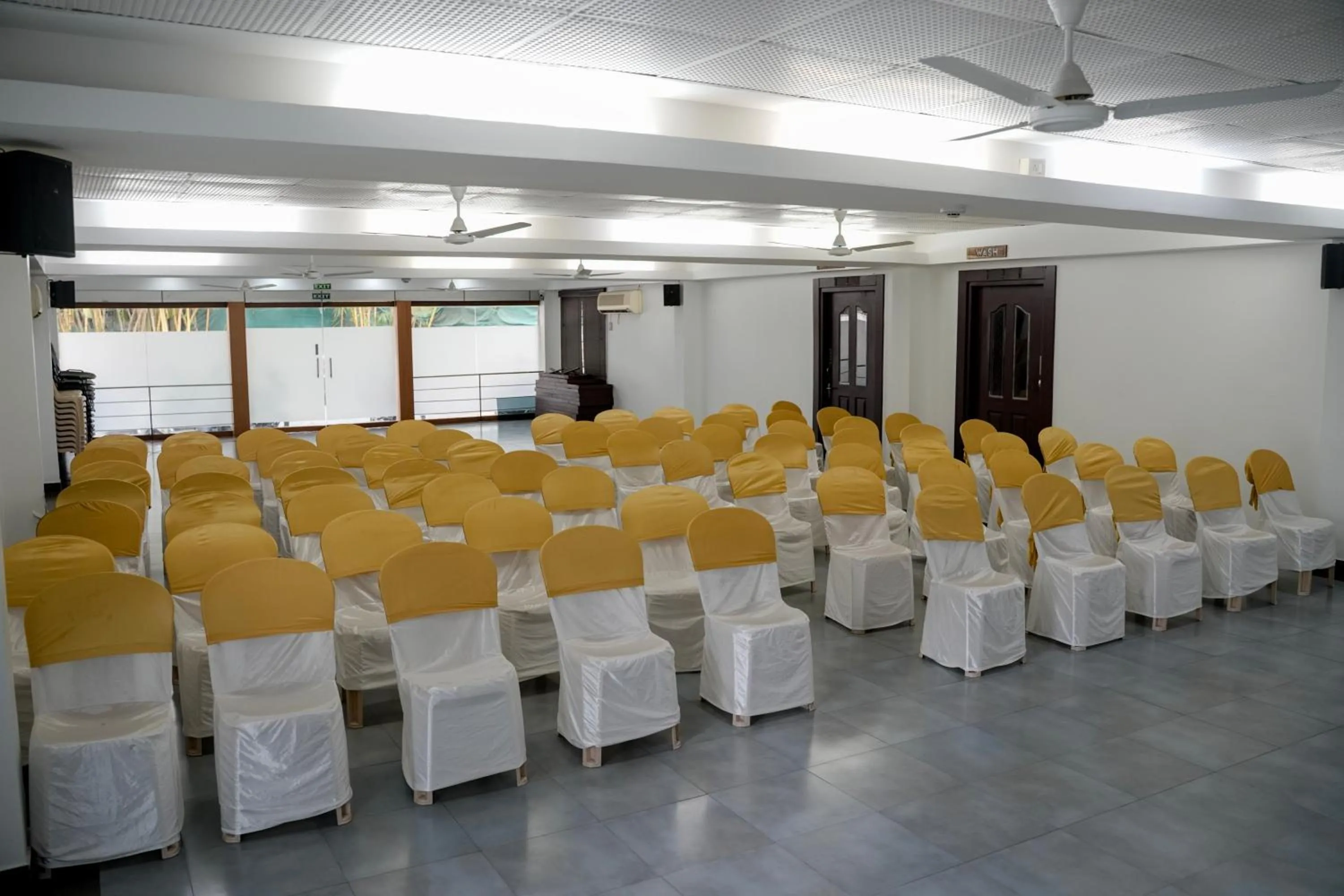 Property building, Banquet Facilities in Hotel Palm shore