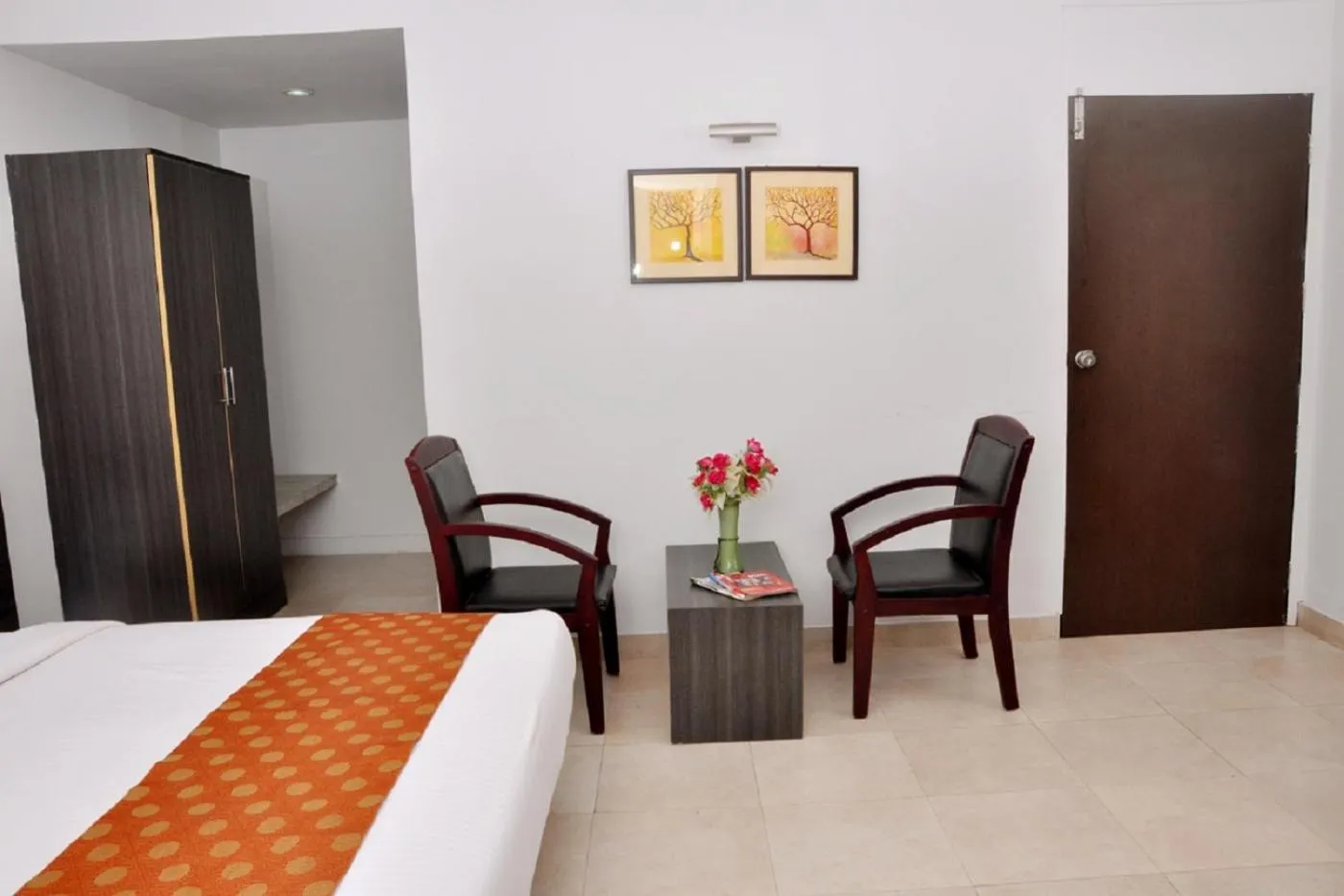 Bed in Hotel Palm shore