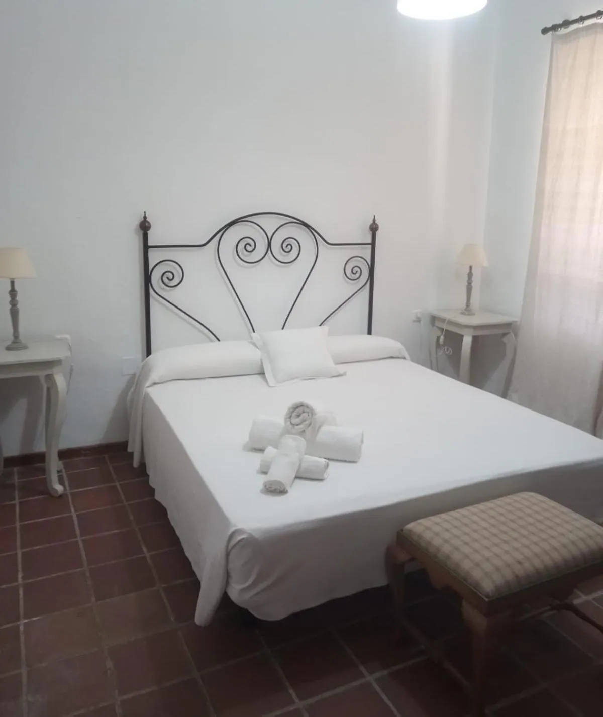 Bed in Hotel Humaina