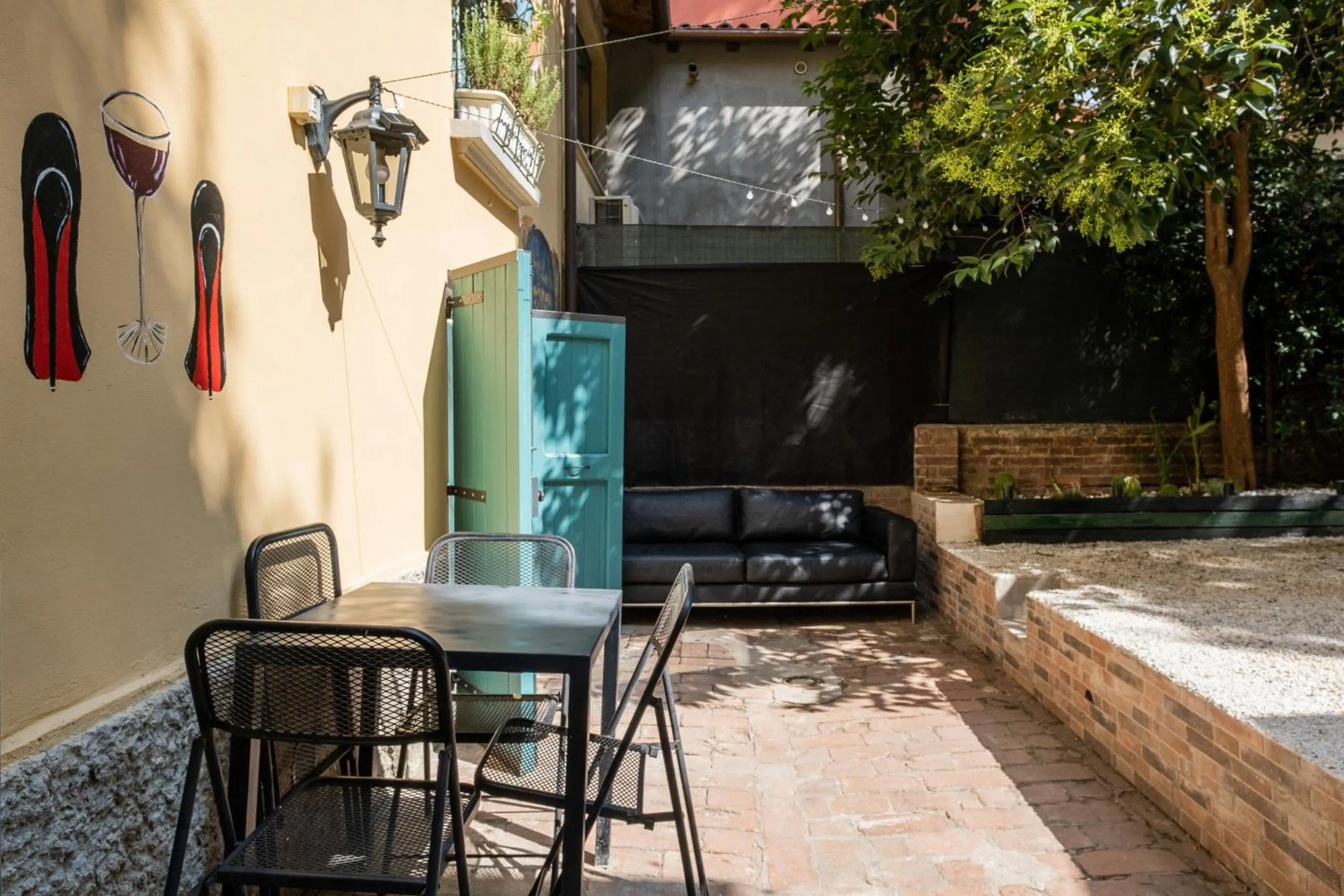 Patio in Il giardino segreto di Orfeo by Wonderful Italy