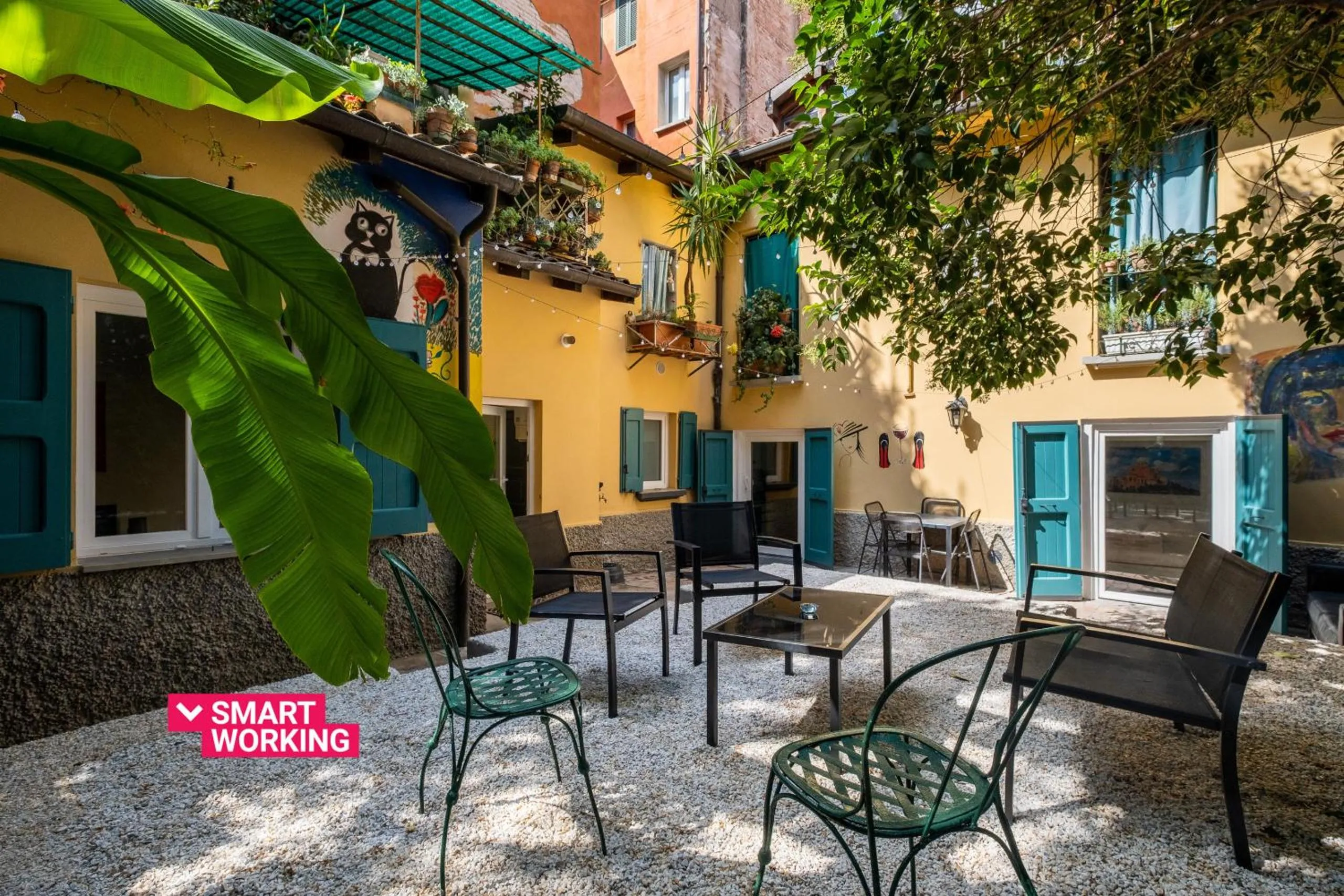 Patio in Il giardino segreto di Orfeo by Wonderful Italy