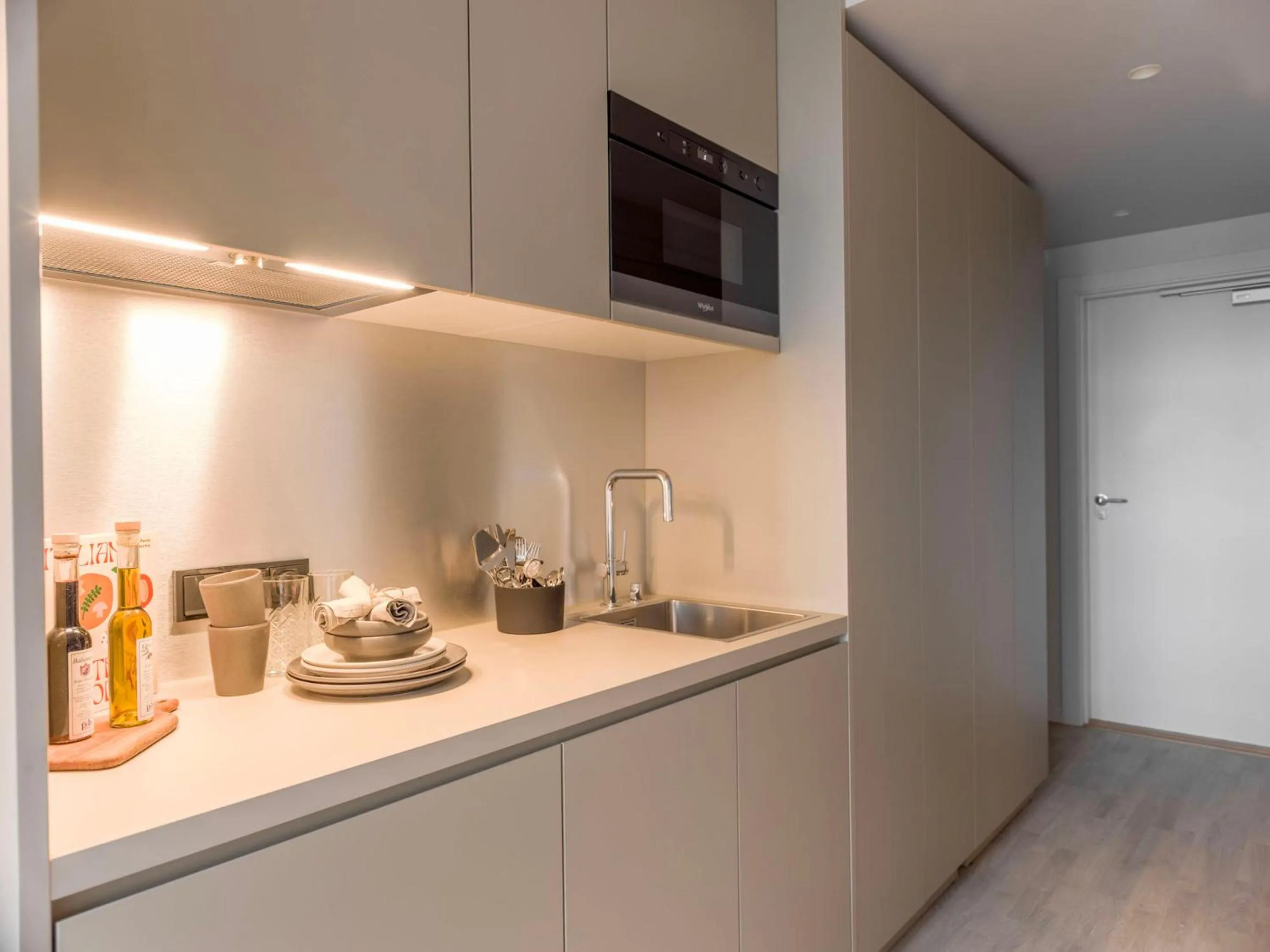 Kitchen or kitchenette in Unity Malmö - A Studio Hotel