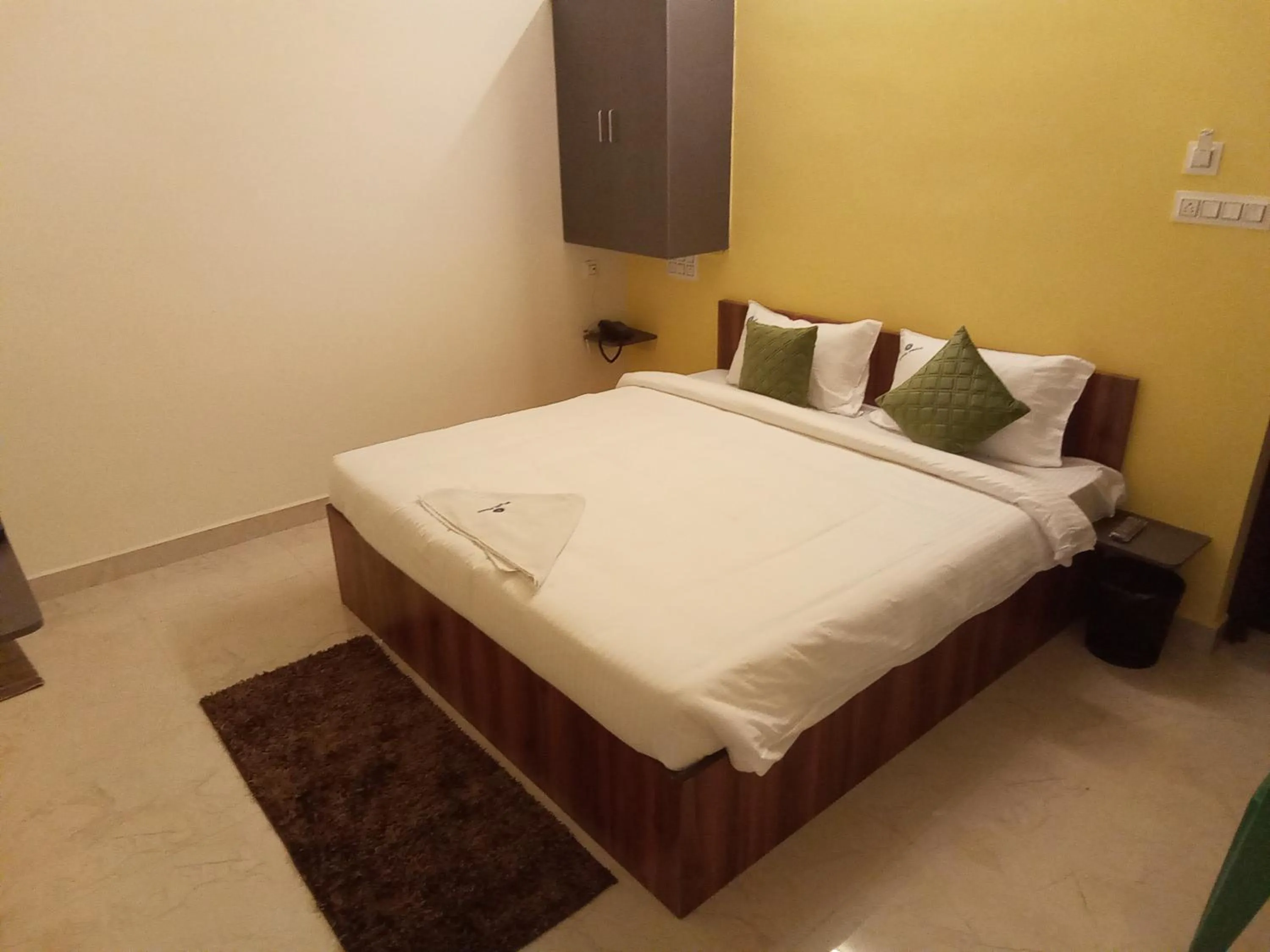 Bed in PPH Living Royal Pride