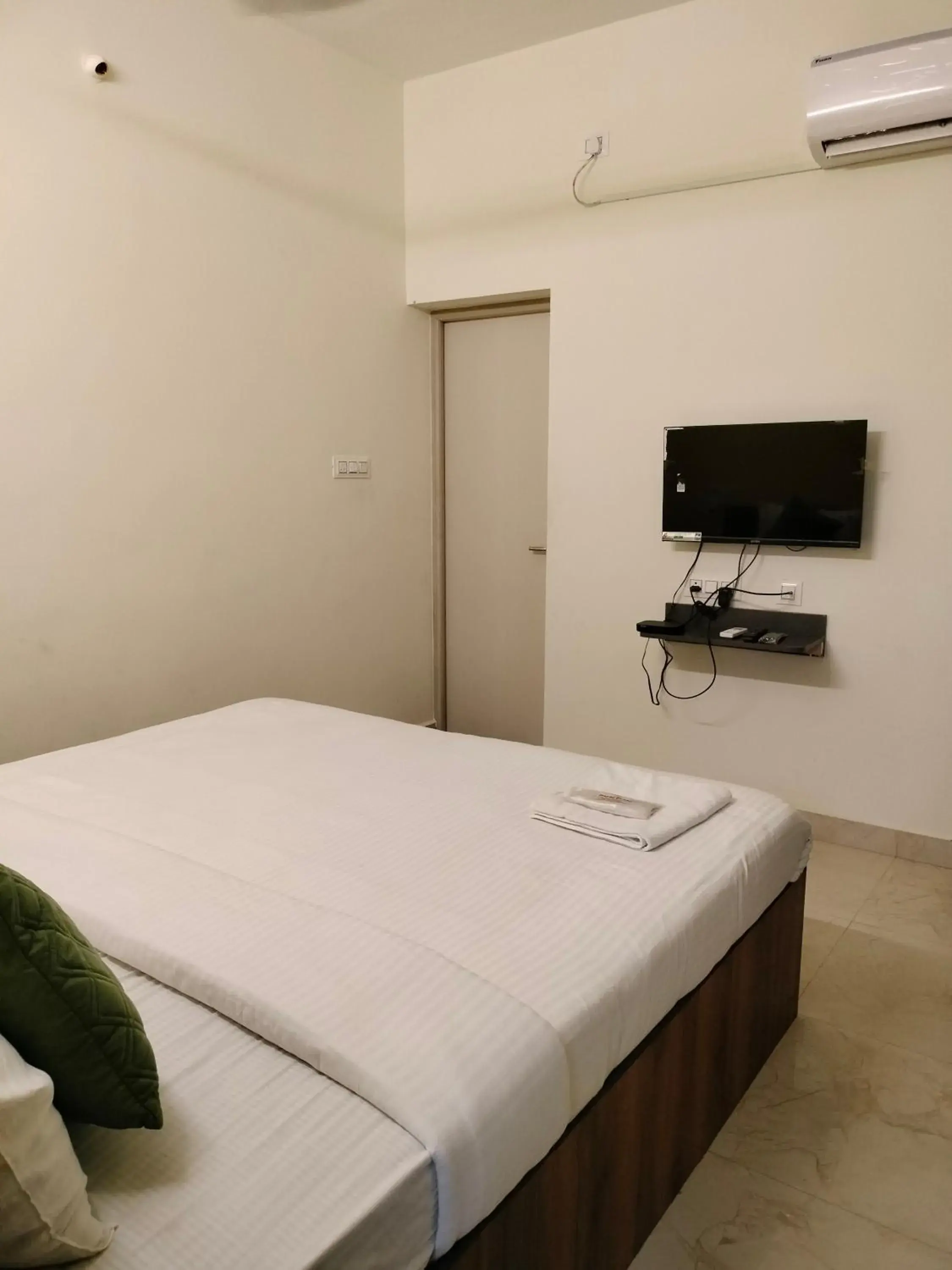 Bed in PPH Living Royal Pride Bed in PPH Living Royal Pride