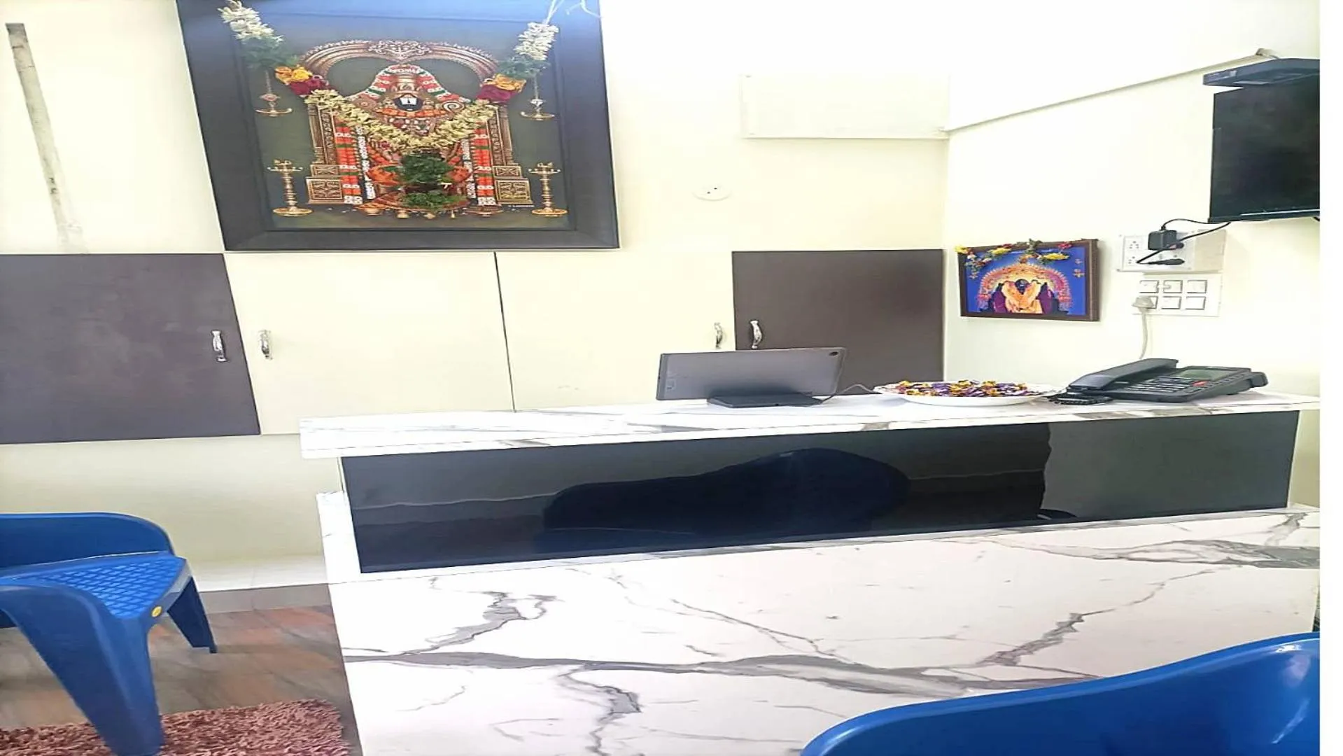 Business facilities in PPH Living Royal Pride