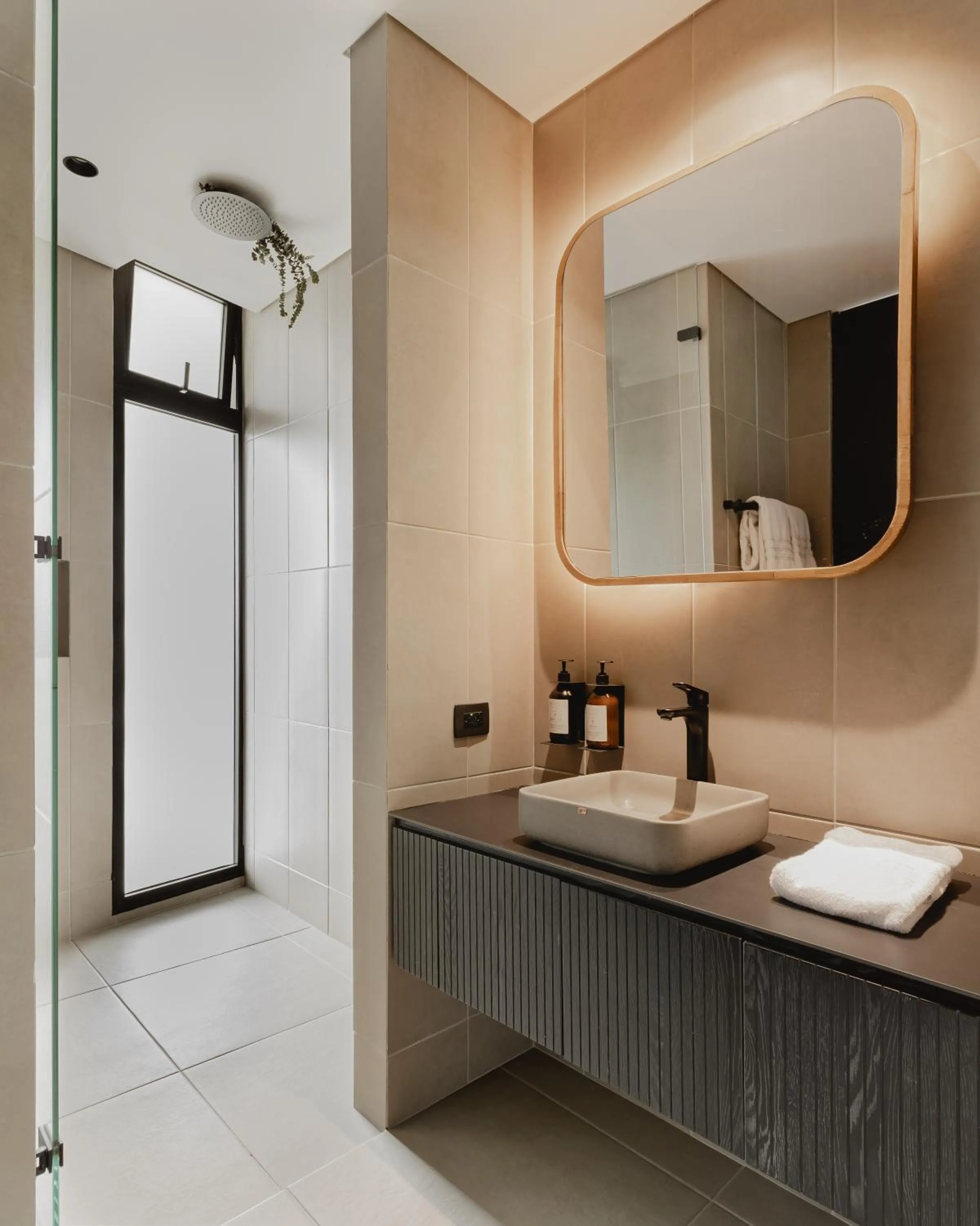 Shower in Seissta Medellín