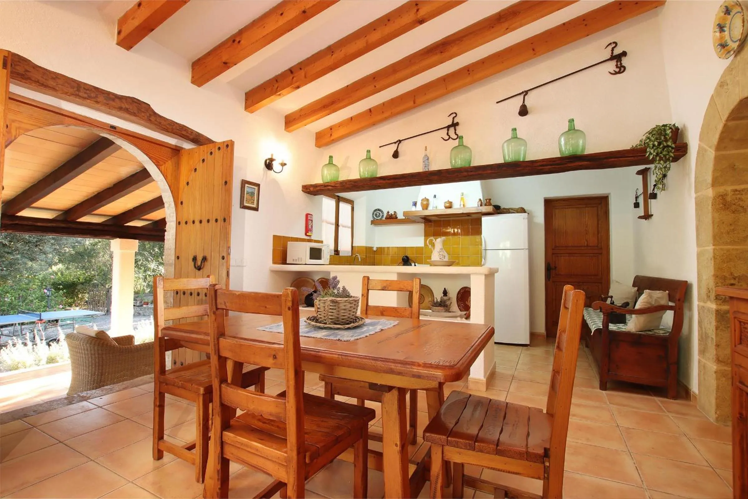 Kitchen or kitchenette in Villa Can Moranta - Pedro Monjo