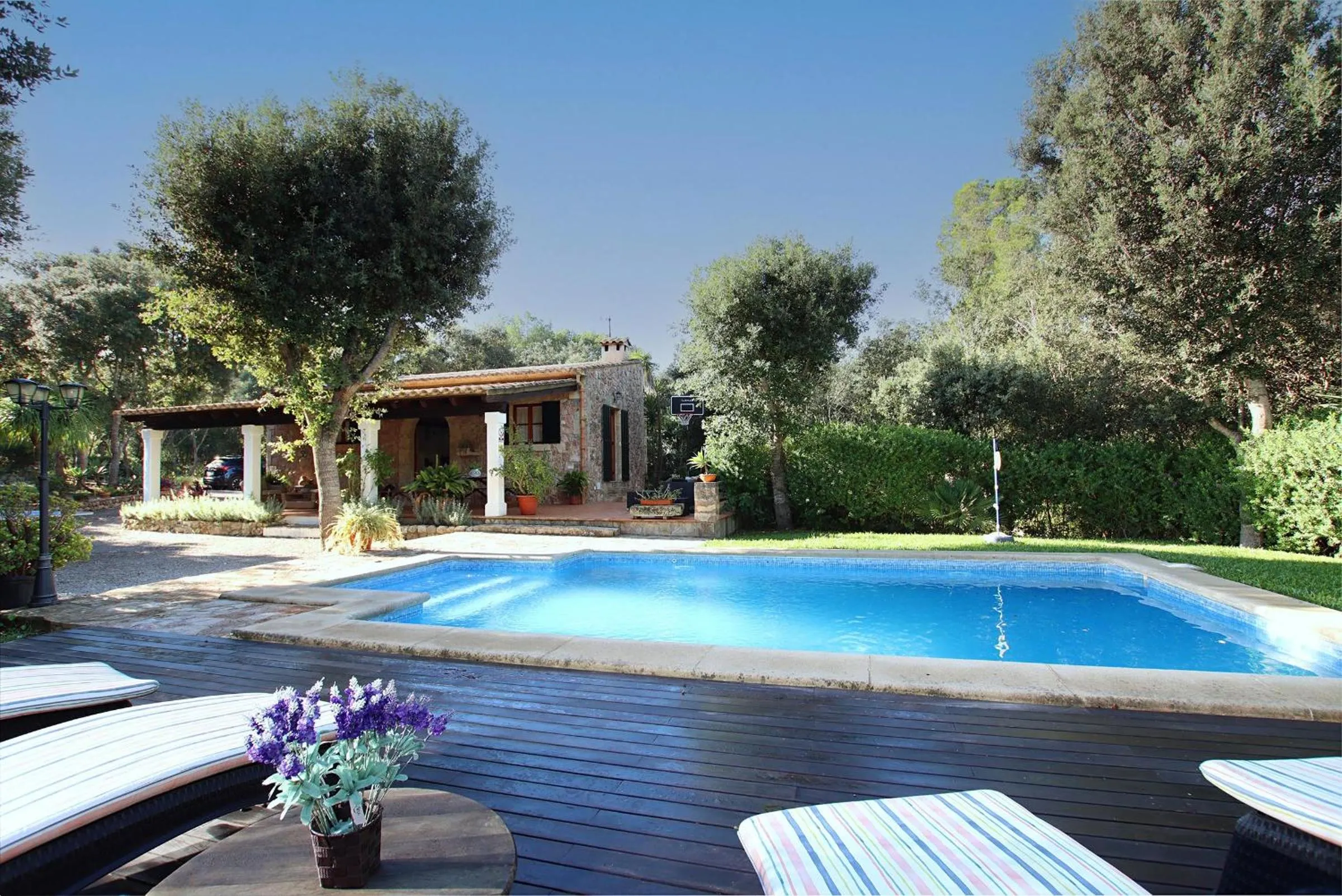 Swimming pool in Villa Can Moranta - Pedro Monjo
