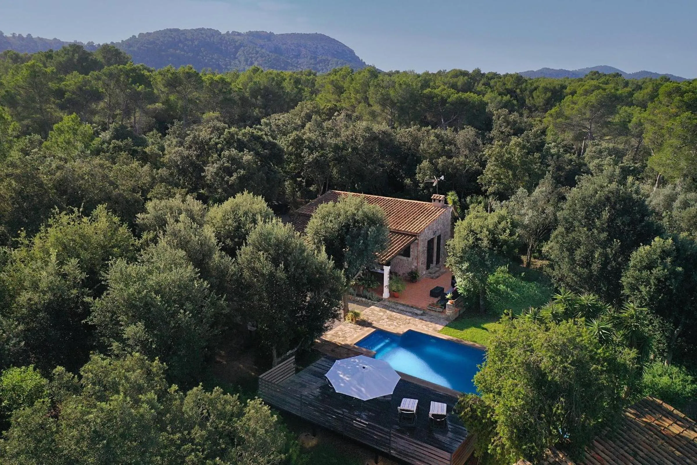 Bird's eye view in Villa Can Moranta - Pedro Monjo