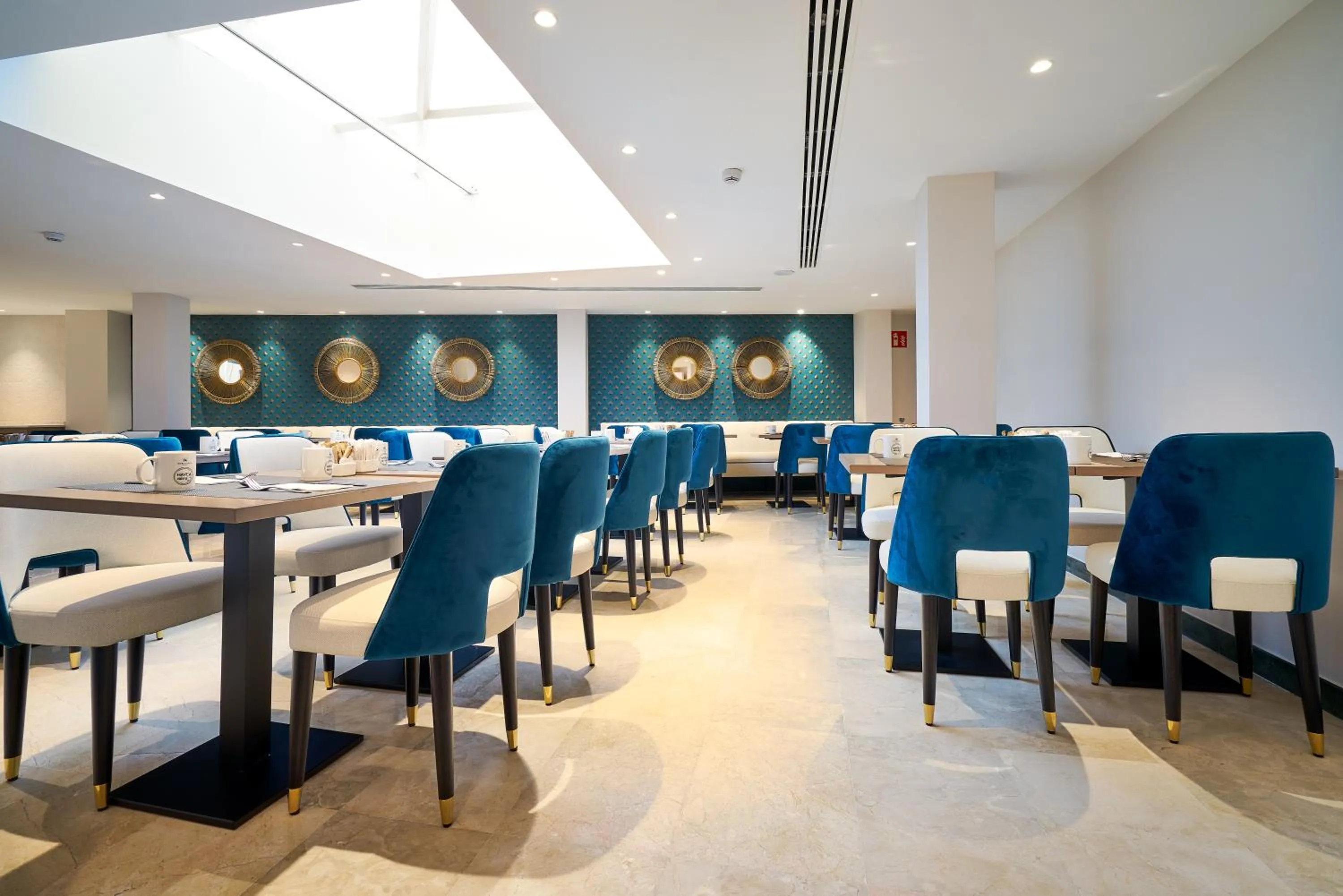 Restaurant/places to eat in Eurostars Astoria