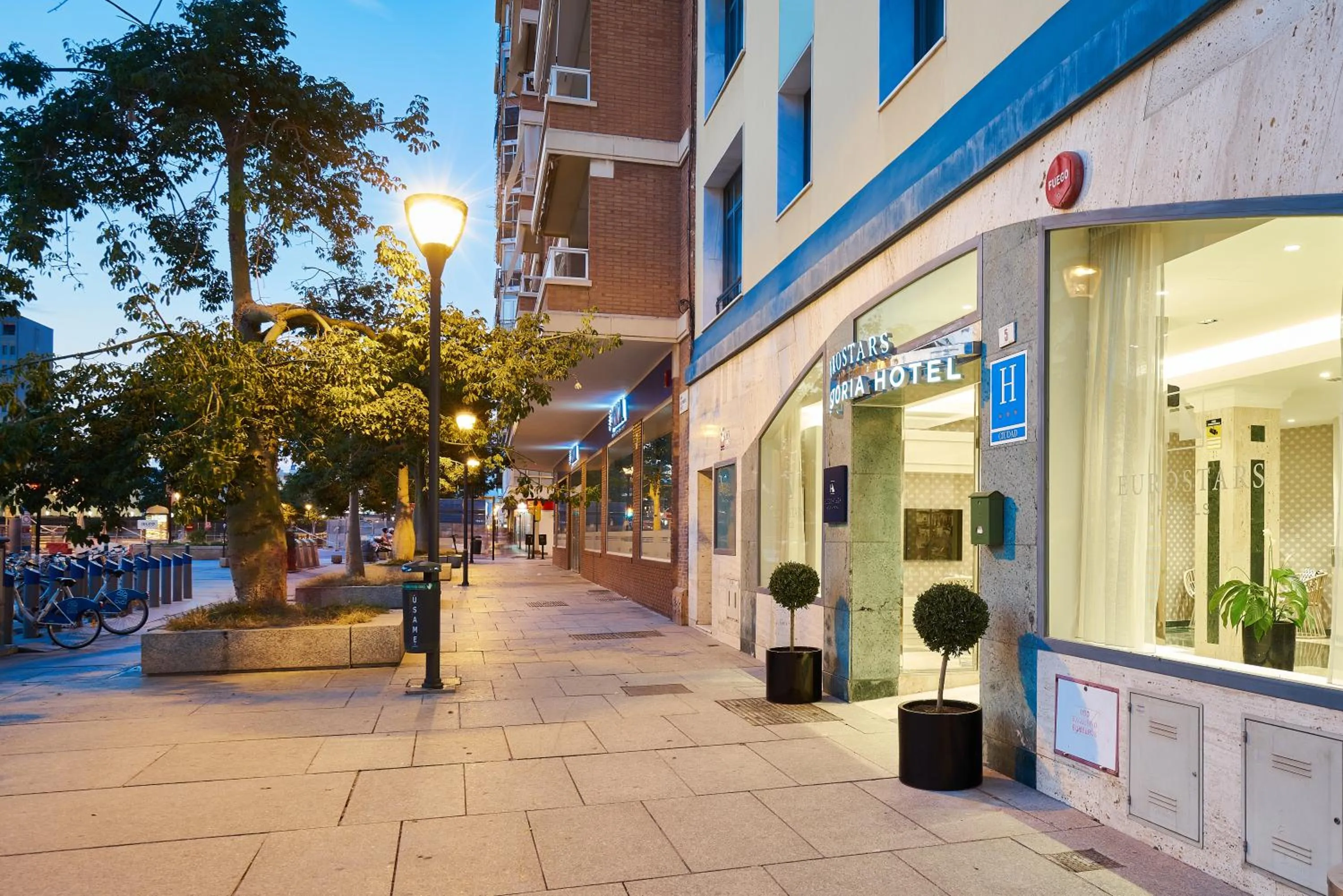 Facade/entrance in Eurostars Astoria