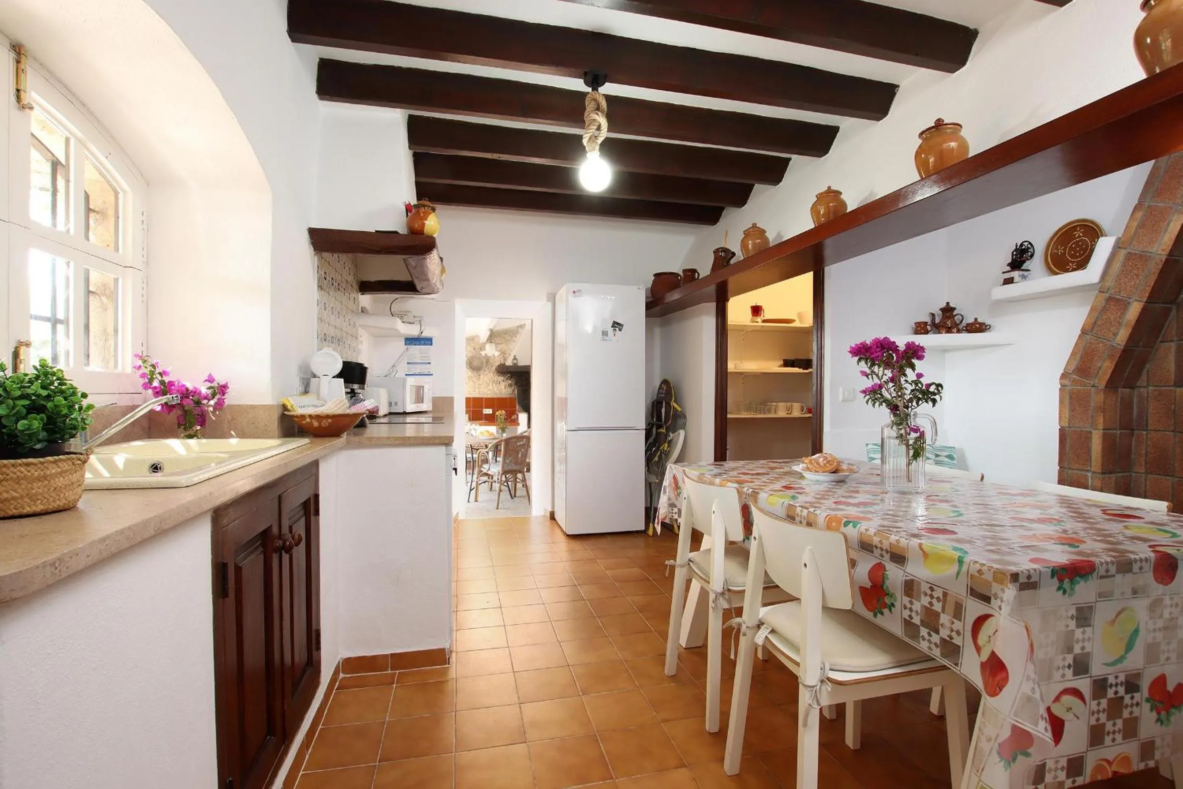 Kitchen or kitchenette in Villa Boquer Petit - Piedra