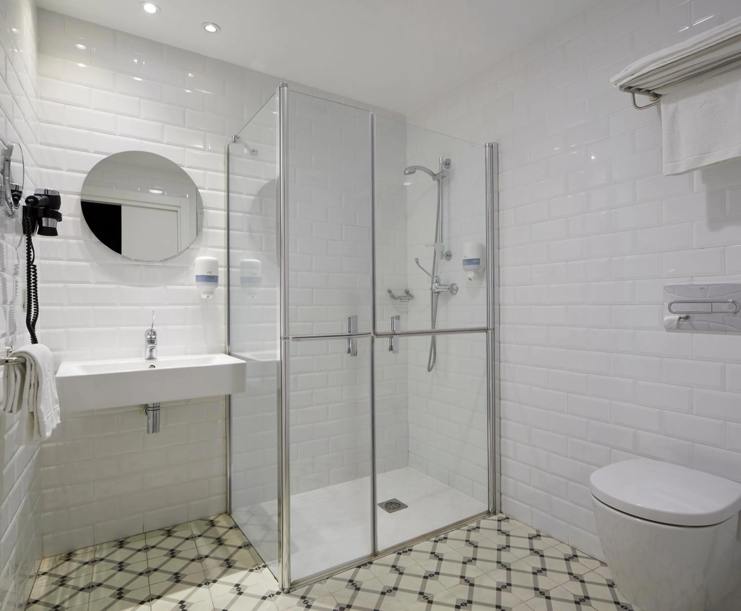 Bathroom in Hostal Arriazu