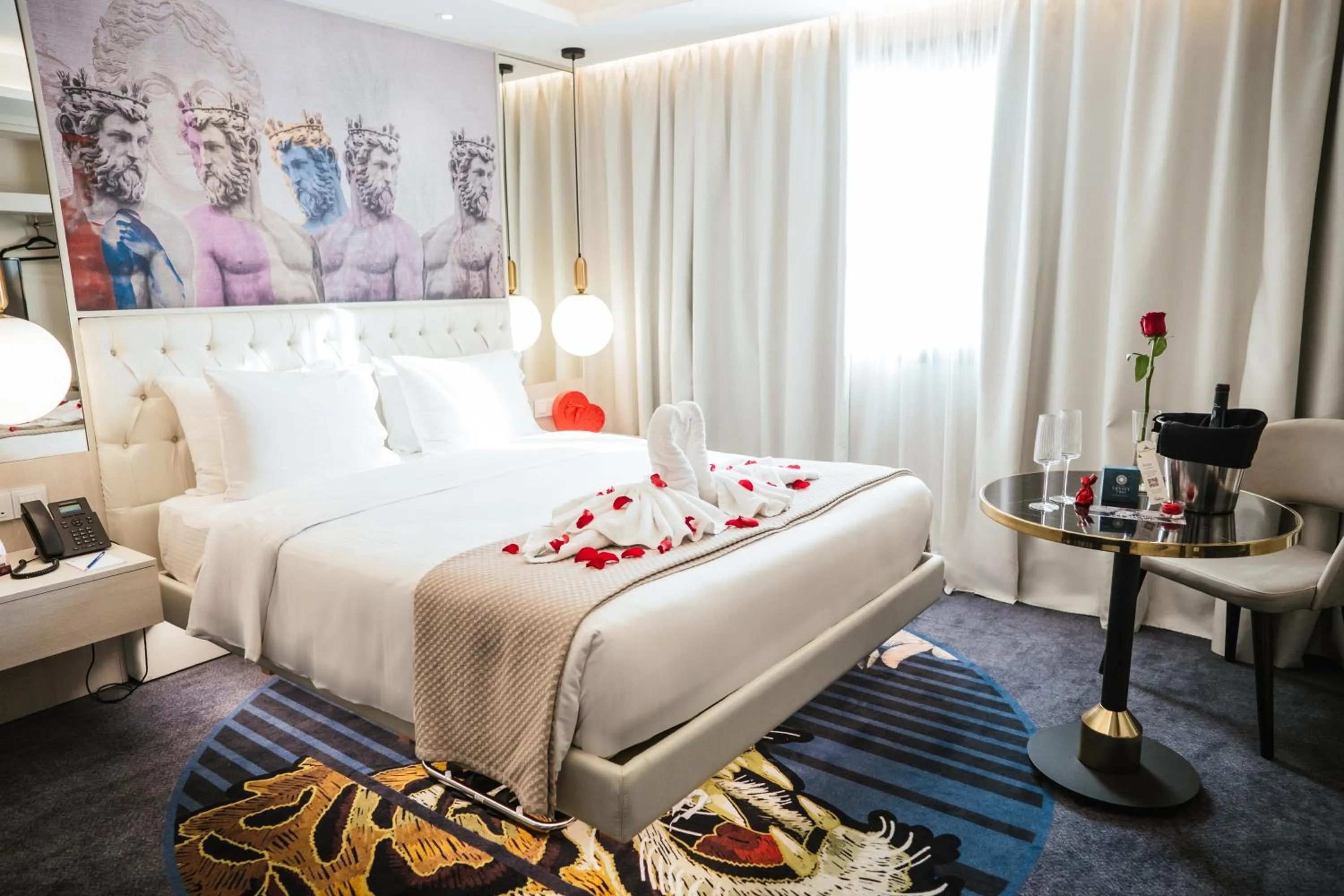 Photo of the whole room, Bed in Gate Twenty Two Boutique Hotel