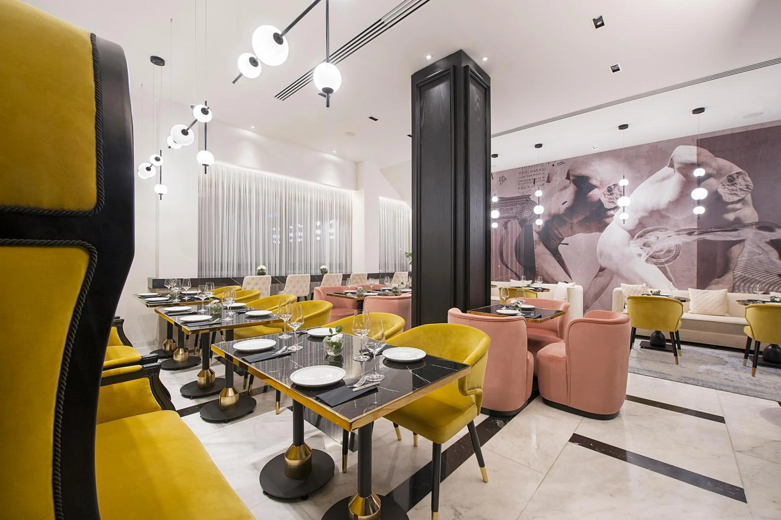 Restaurant/places to eat in Gate Twenty Two Boutique Hotel