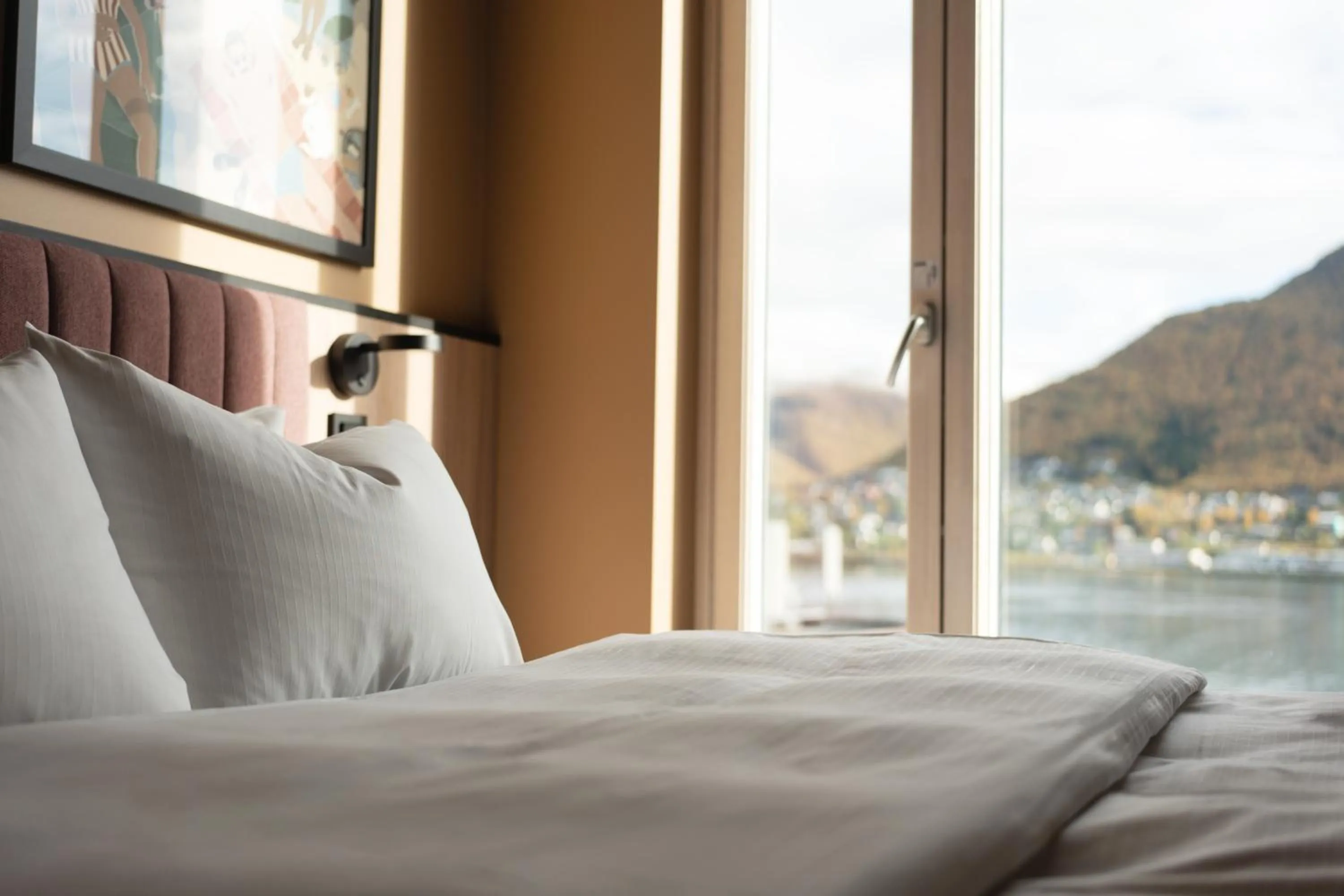 Bed in Skaret by VANDER