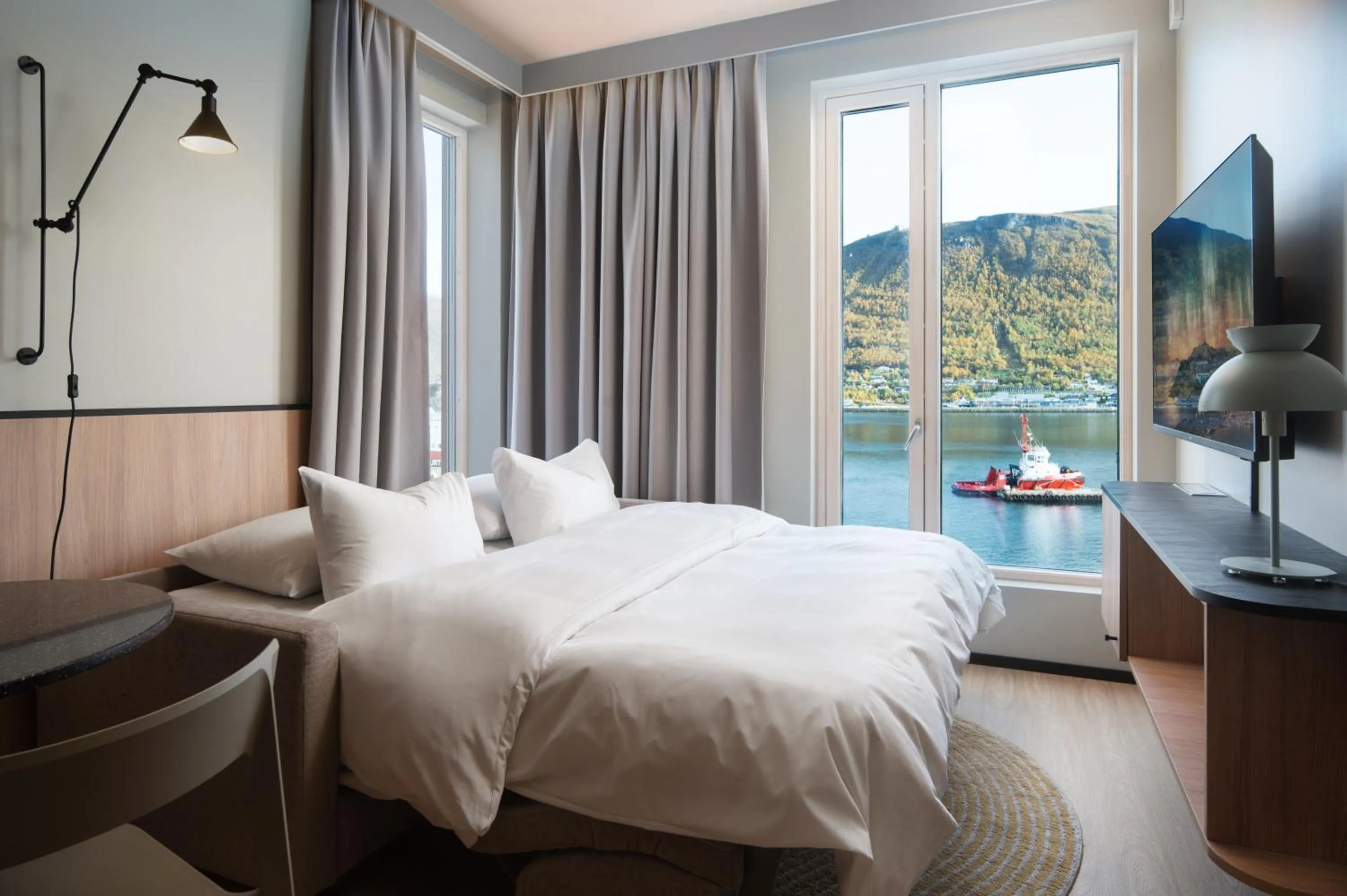 View (from property/room), Bed in Skaret by VANDER