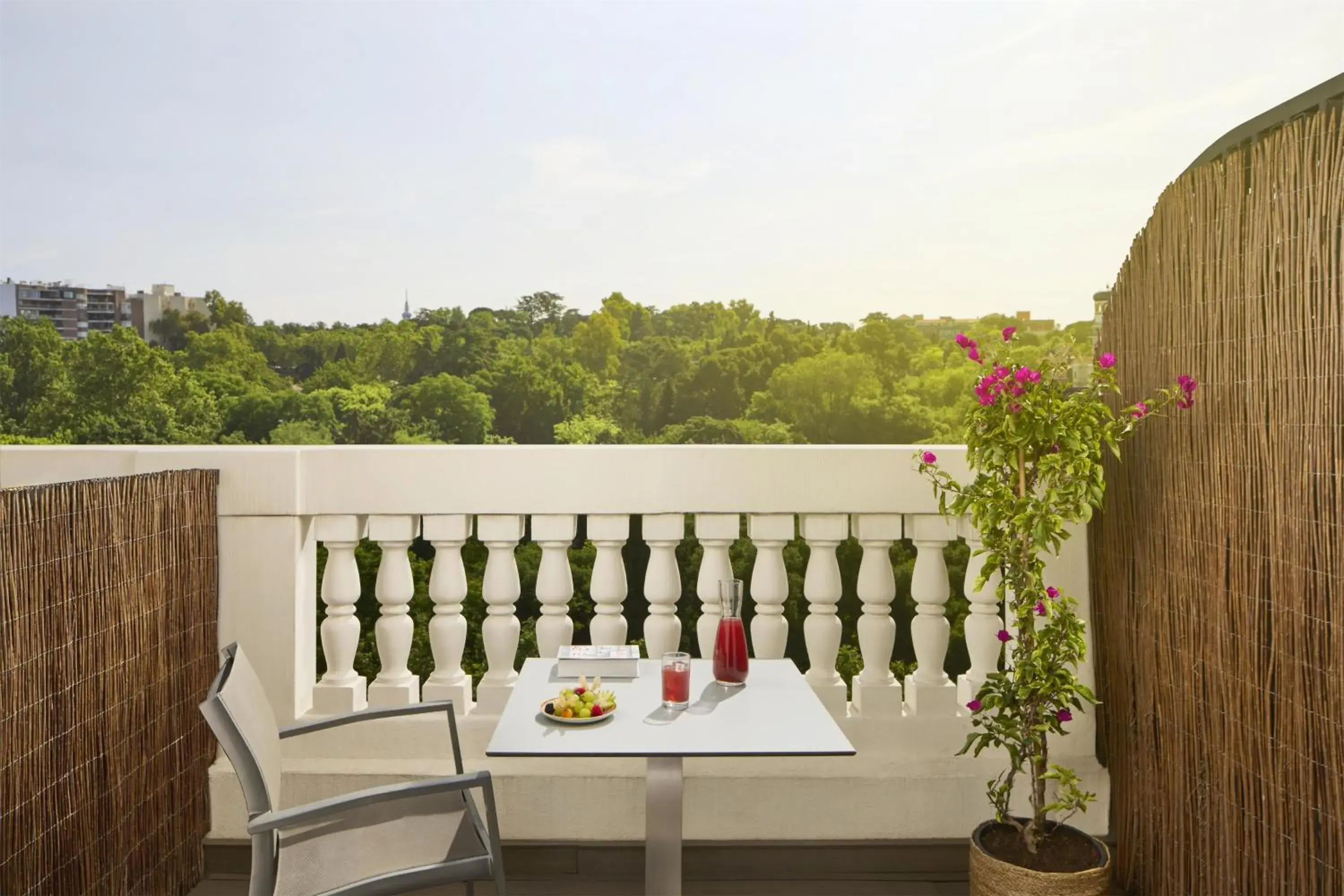 Bedroom in NH Madrid Nacional Bedroom in NH Madrid Nacional
