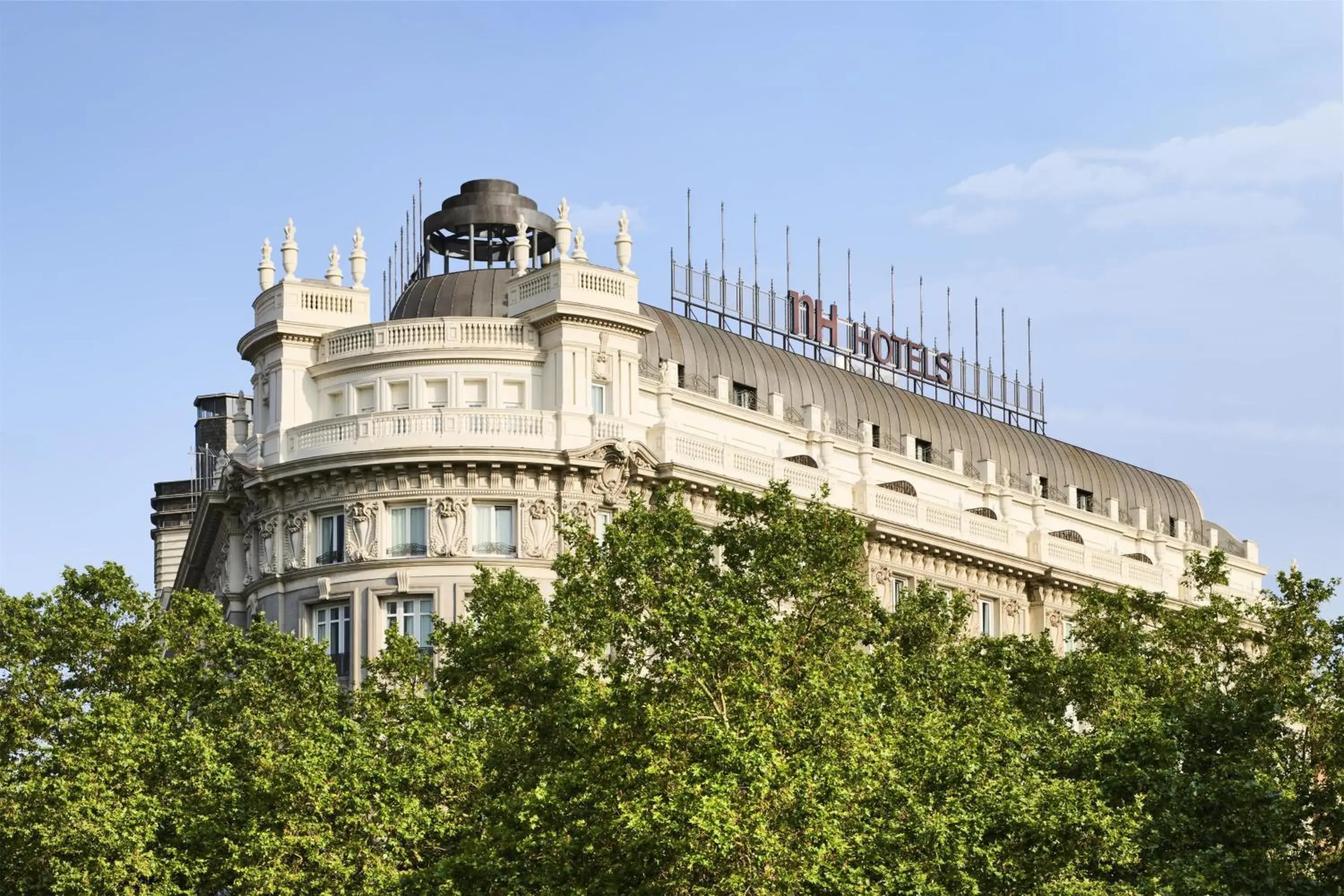 Property building in NH Madrid Nacional Property building in NH Madrid Nacional