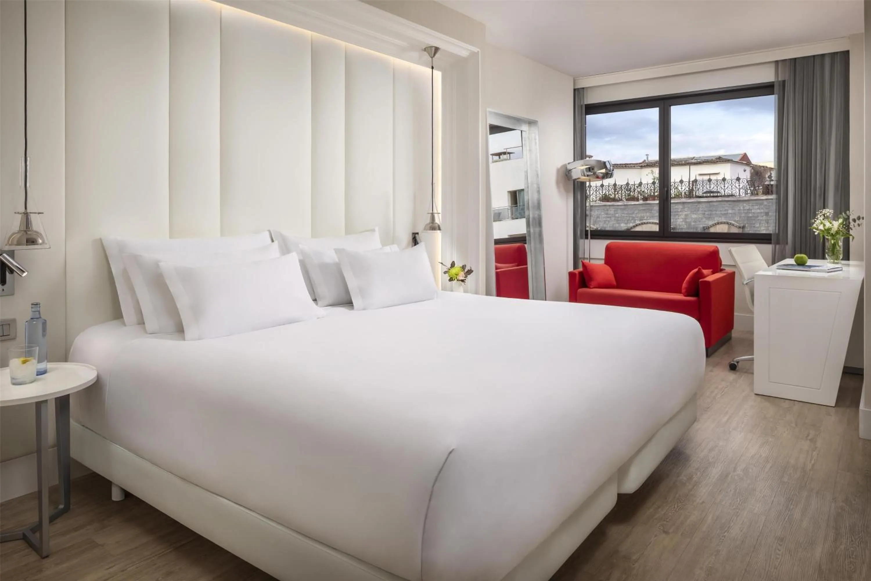 Bedroom, Bed in NH Collection Barcelona Gran Hotel Calderon