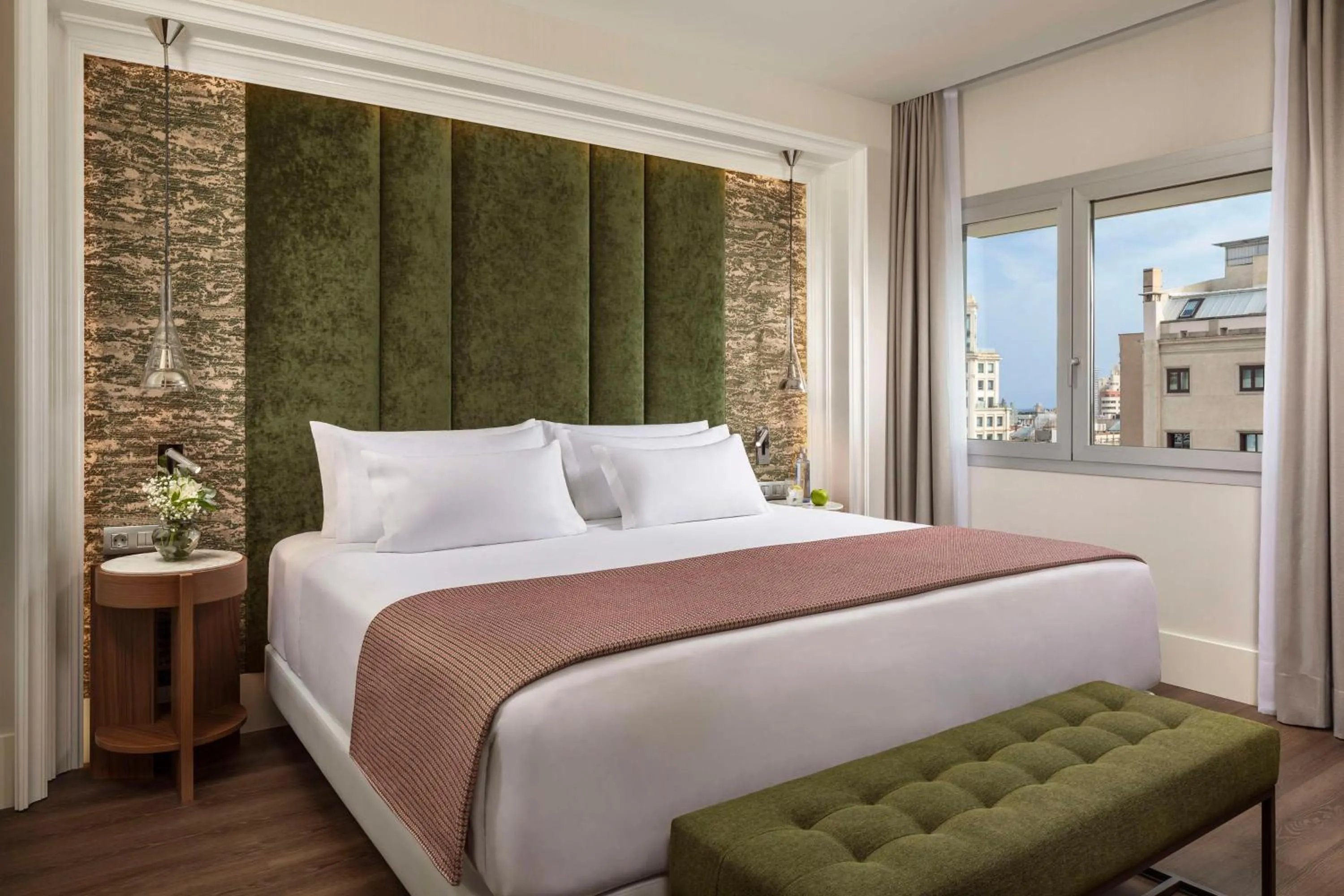 Bedroom, Bed in NH Collection Barcelona Gran Hotel Calderon