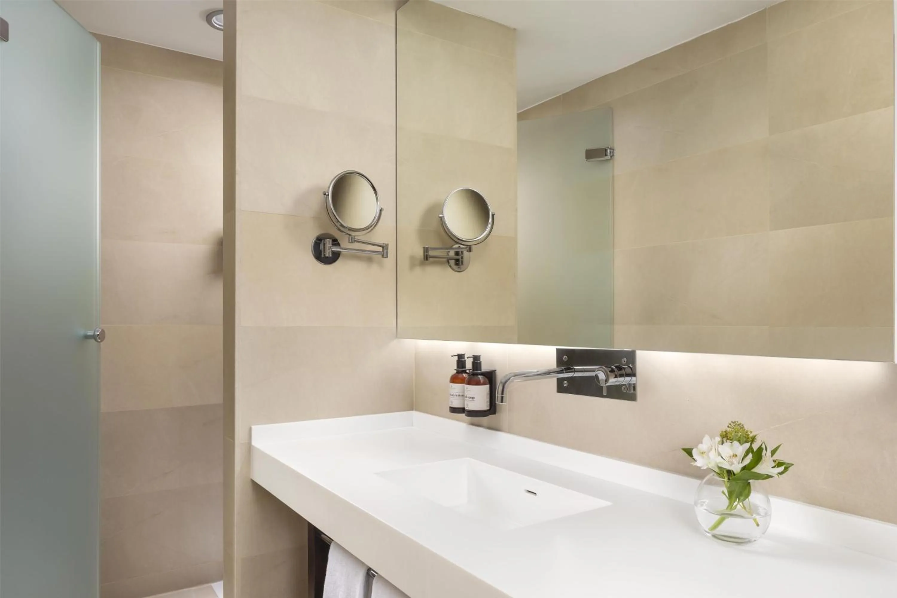 Bedroom in NH Collection Barcelona Gran Hotel Calderon