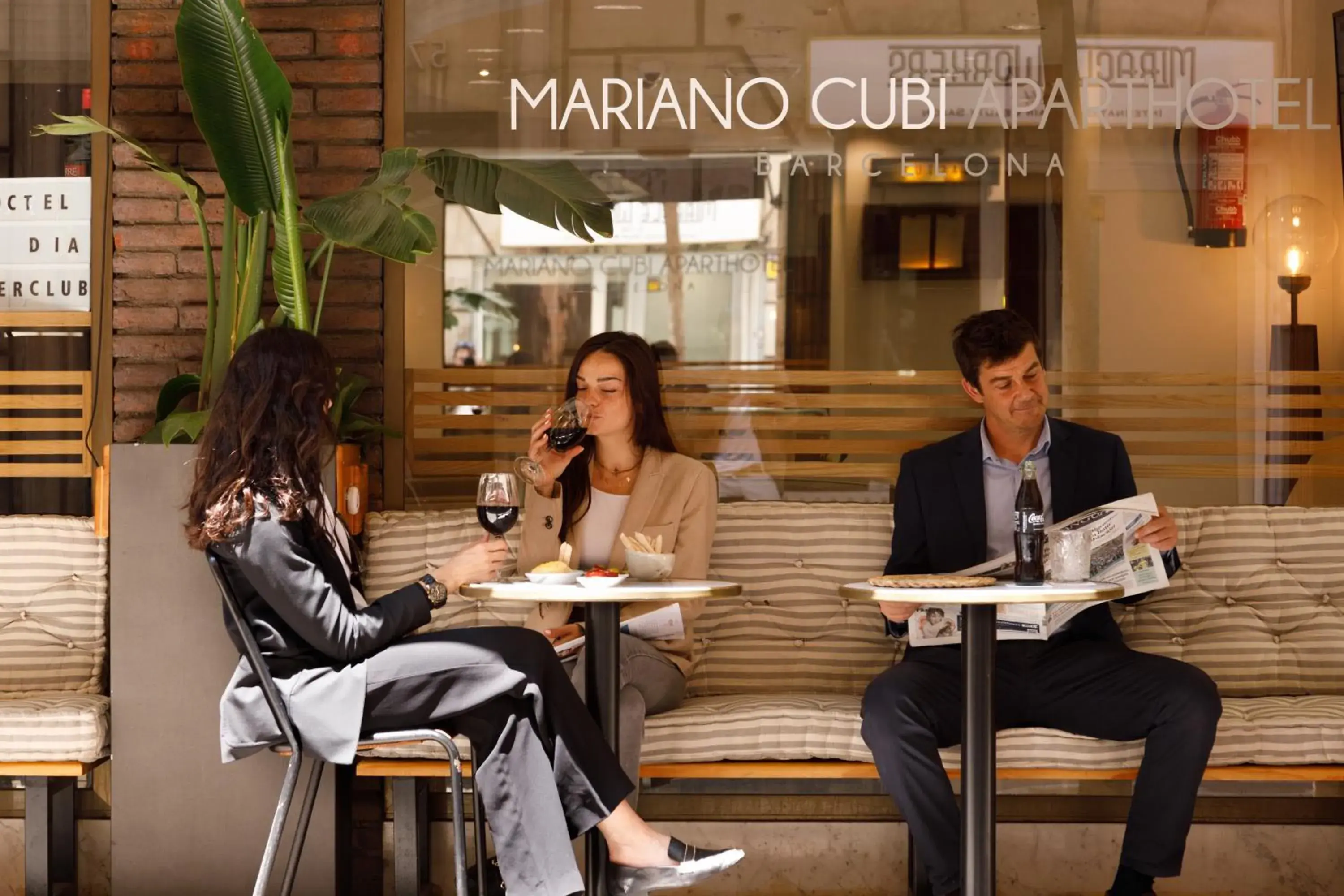 Restaurant/places to eat in Aparthotel Mariano Cubi Barcelona Restaurant/places to eat in Aparthotel Mariano Cubi Barcelona