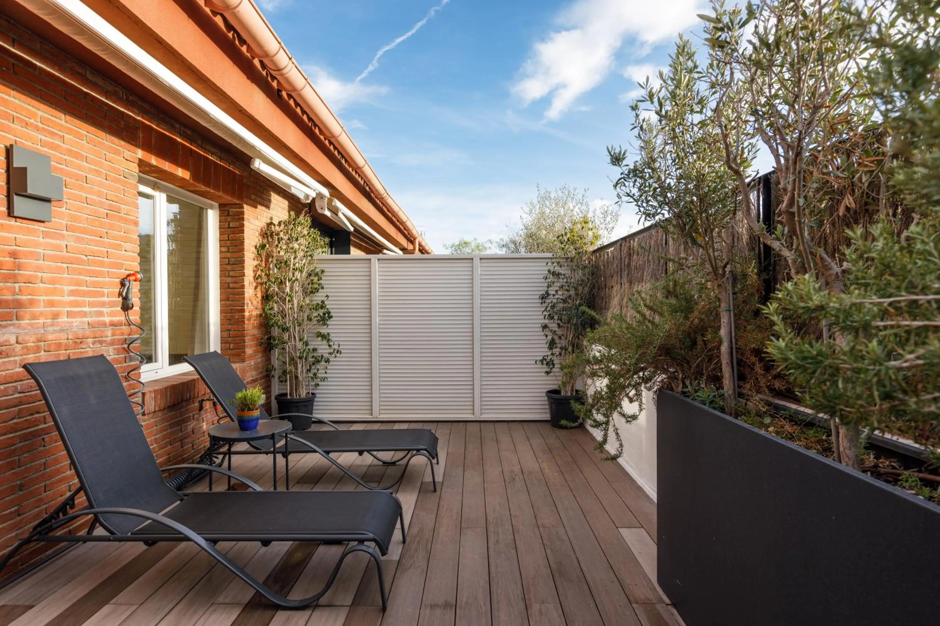 Balcony/Terrace in Aparthotel Mariano Cubi Barcelona