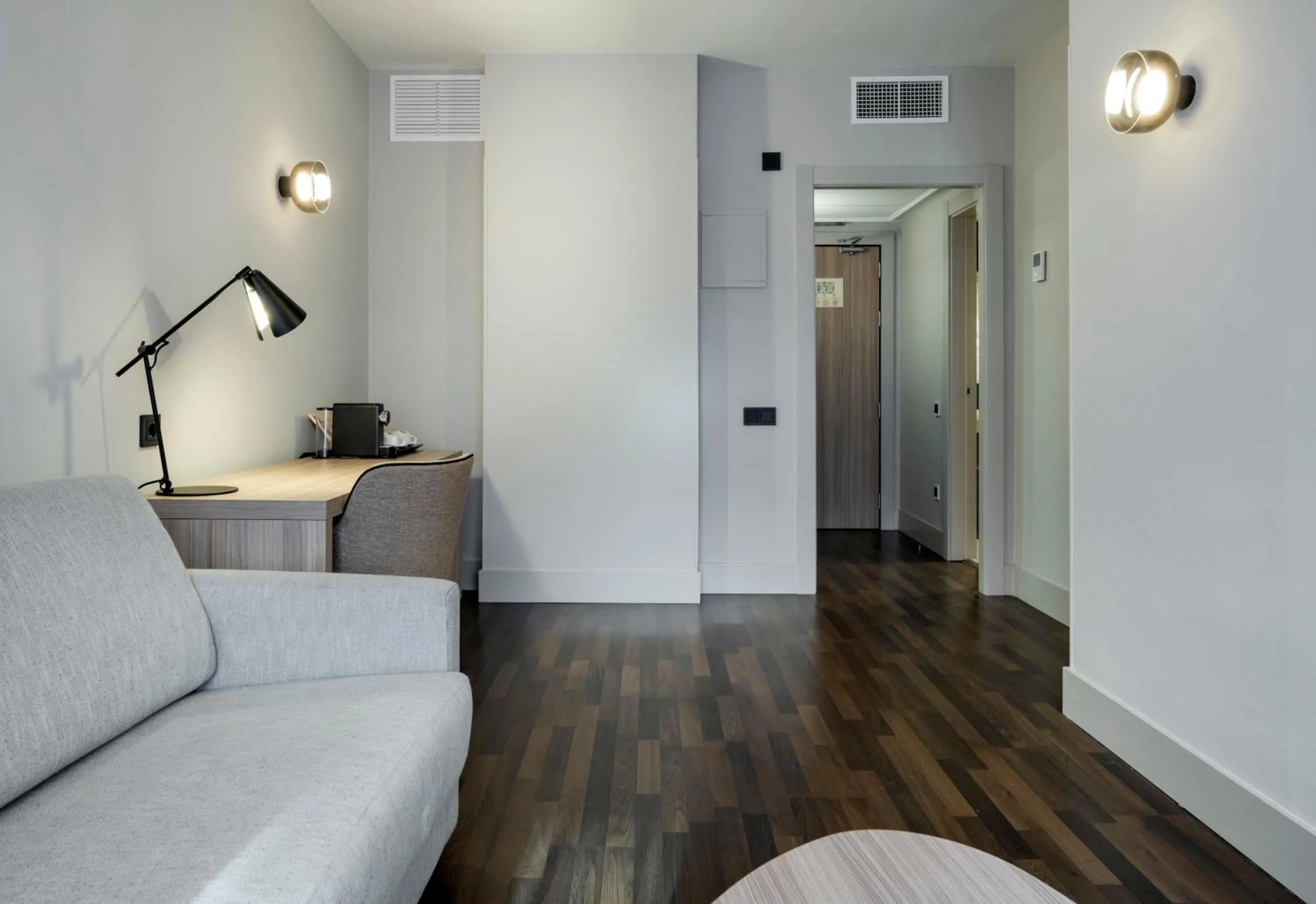 Bedroom in Ilunion Suites Madrid