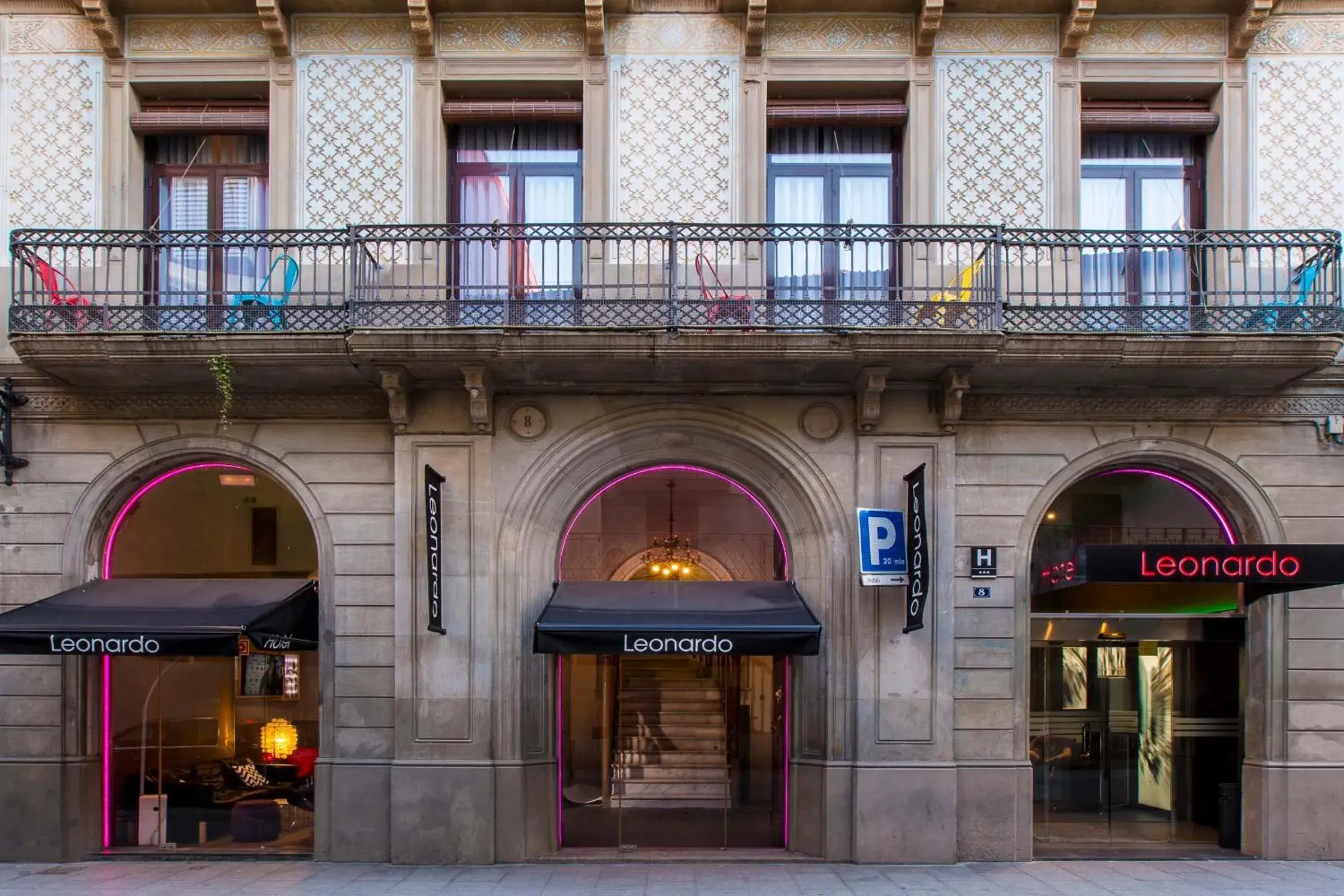 Property building in Leonardo Hotel Barcelona Las Ramblas Property building in Leonardo Hotel Barcelona Las Ramblas