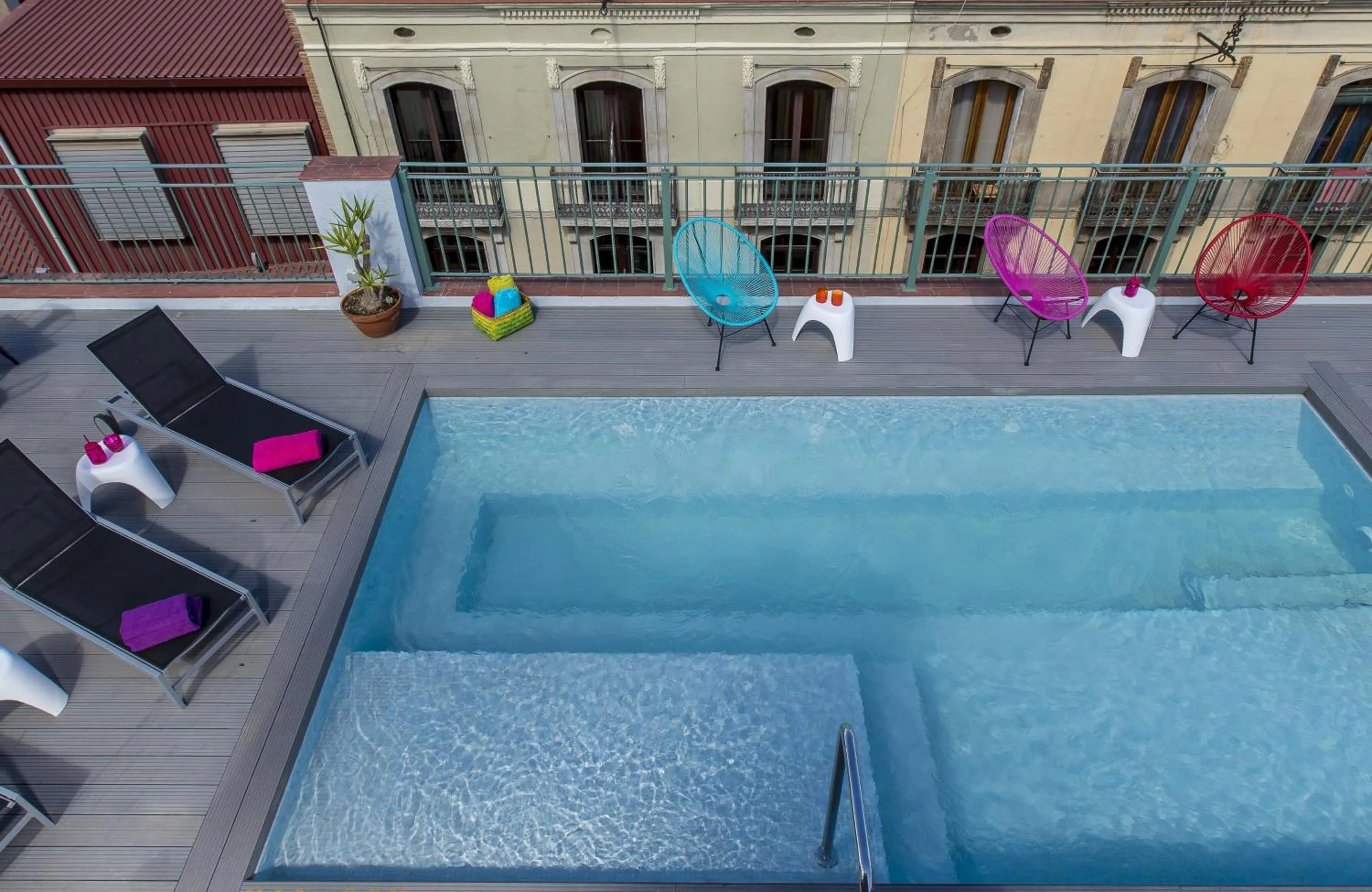 Swimming pool in Leonardo Hotel Barcelona Las Ramblas