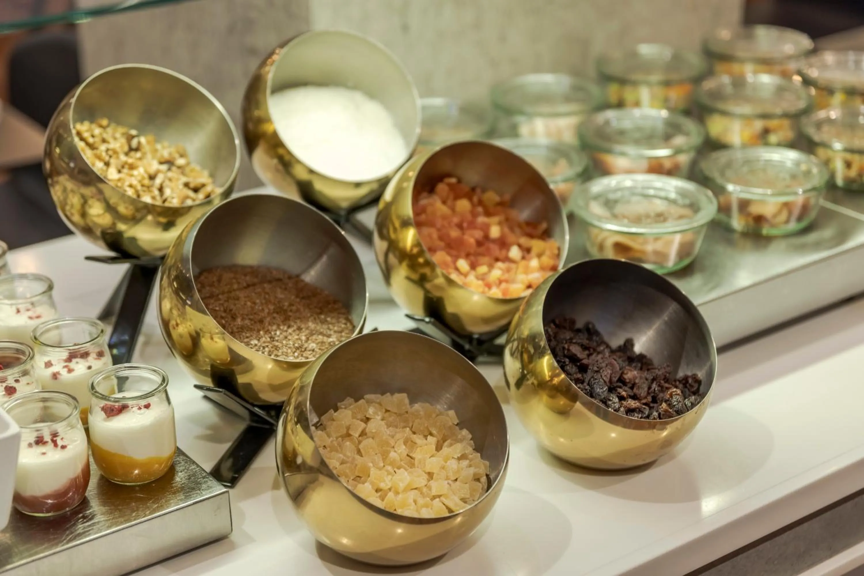 Buffet breakfast in Ilunion Pio XII