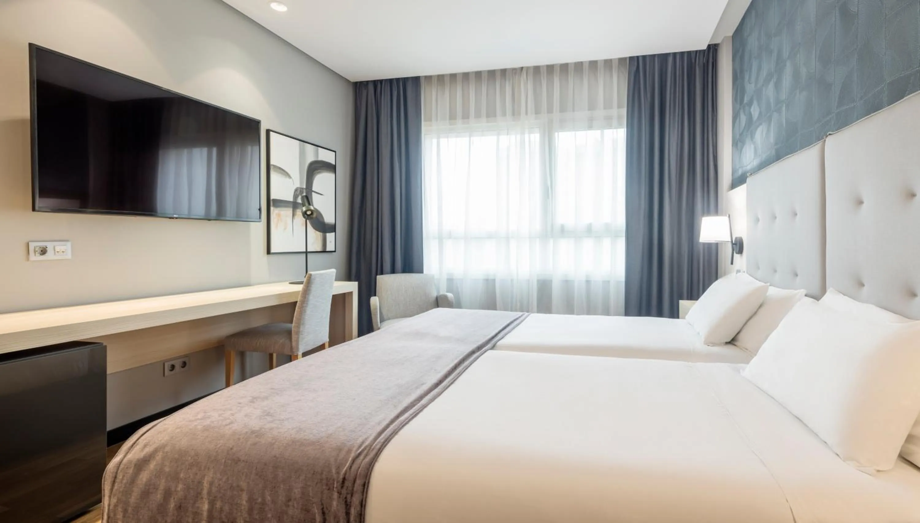 Bedroom, Bed in Ilunion Pio XII