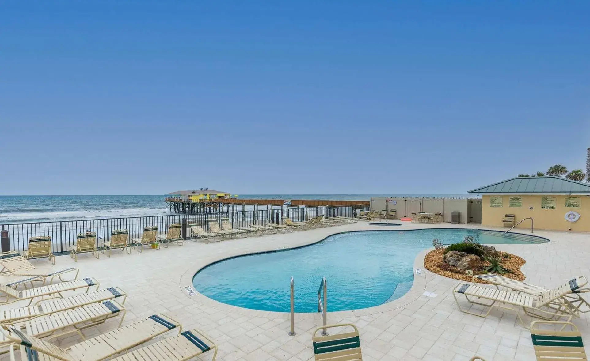 Ocean Front Condo with Amazing Views! Sunglow Resort 402 by Brightwild Ocean Front Condo with Amazing Views! Sunglow Resort 402 by Brightwild
