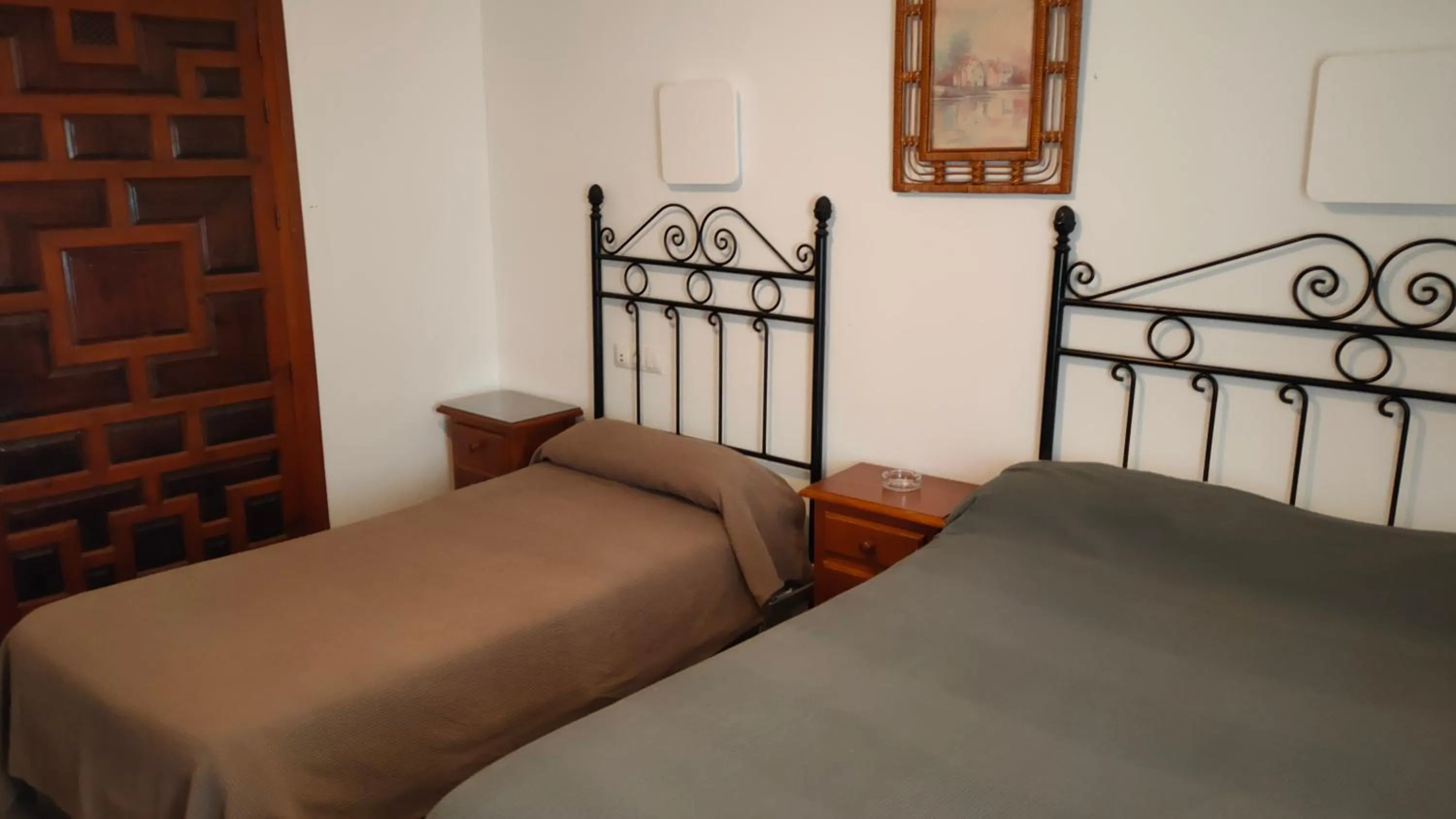 Bedroom, Bed in Hostal Colon Antequera