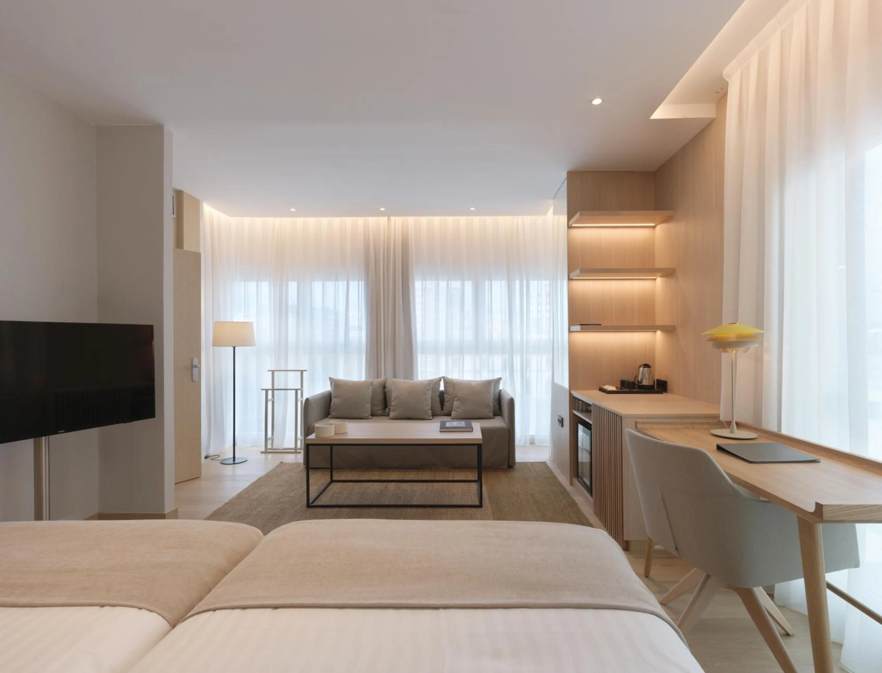 Living room, Bed in Zenit Coruña