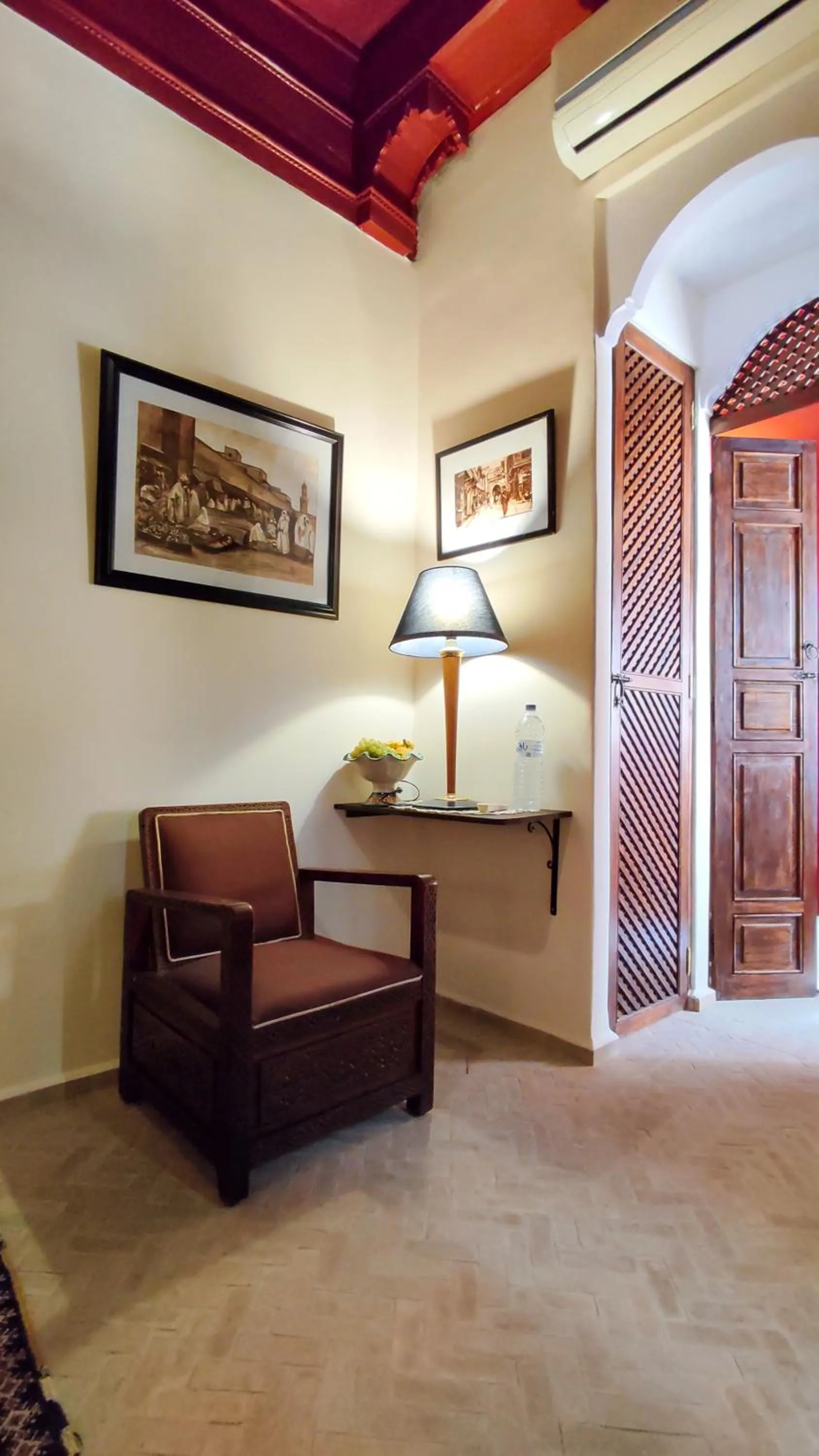 Photo of the whole room in RIAD DAR En-Nawat