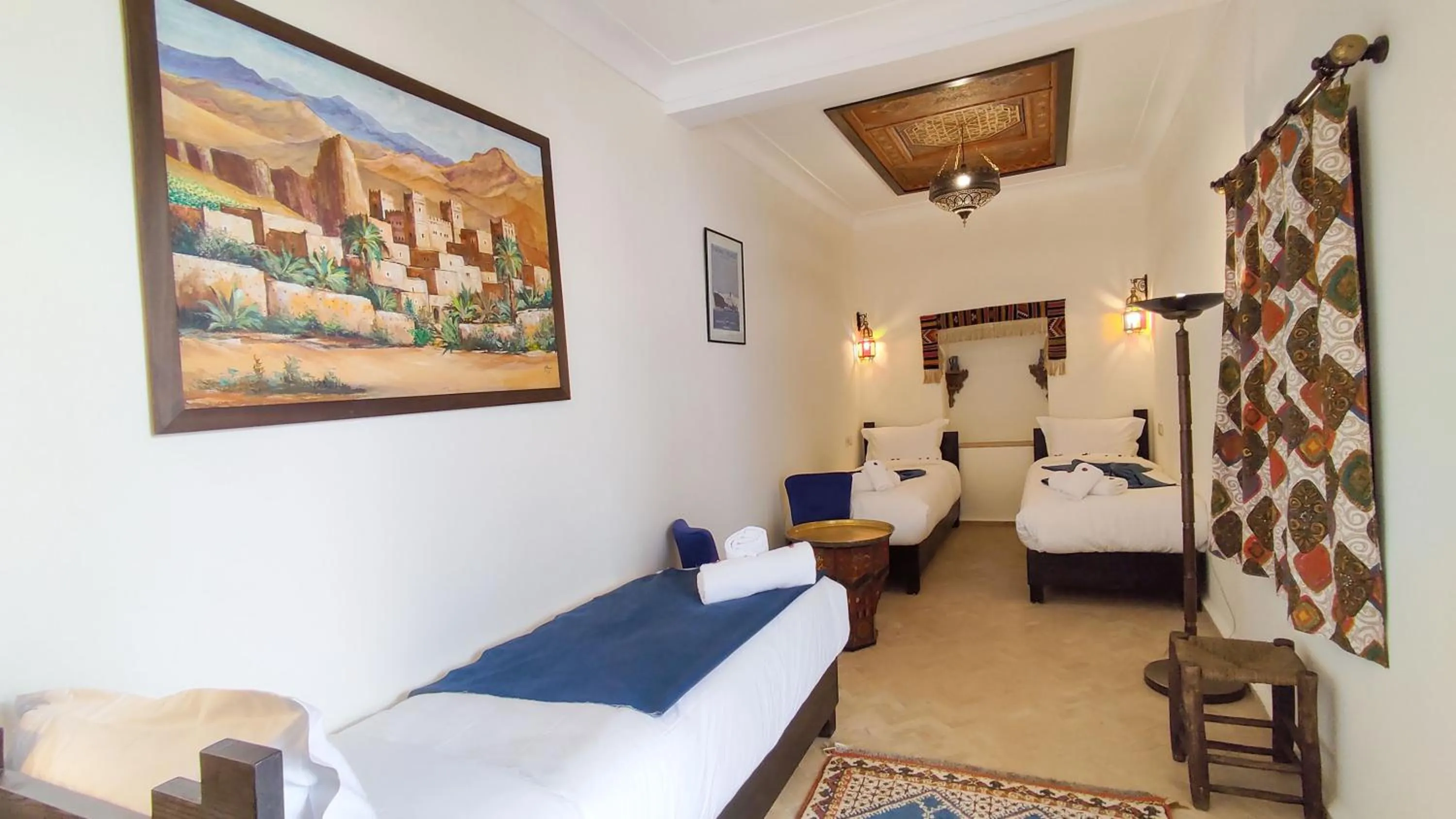 Bed in RIAD DAR En-Nawat